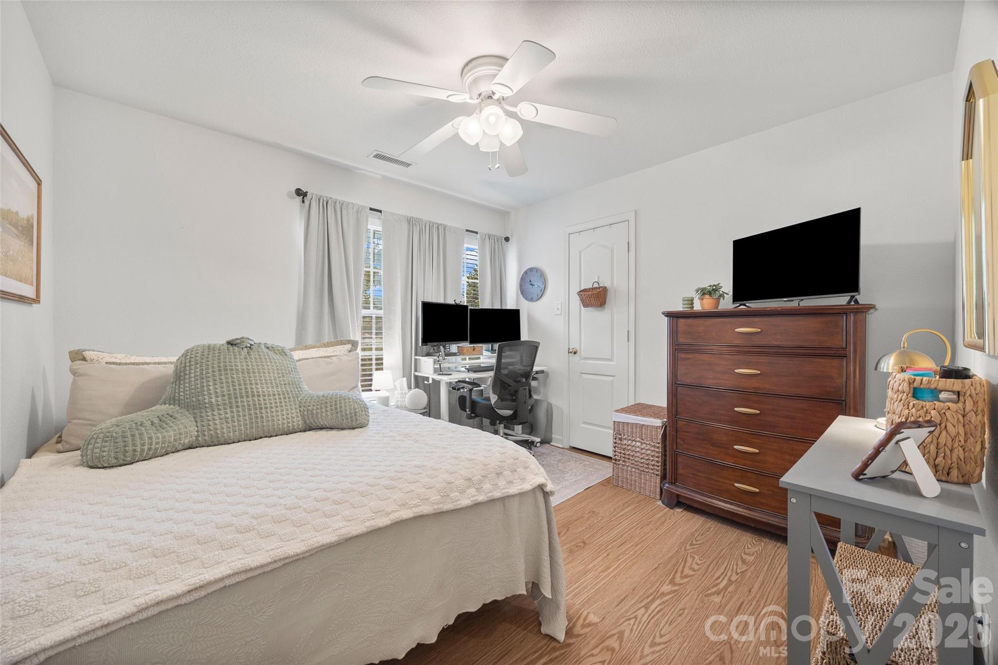 5022 Meanna Drive — Clover