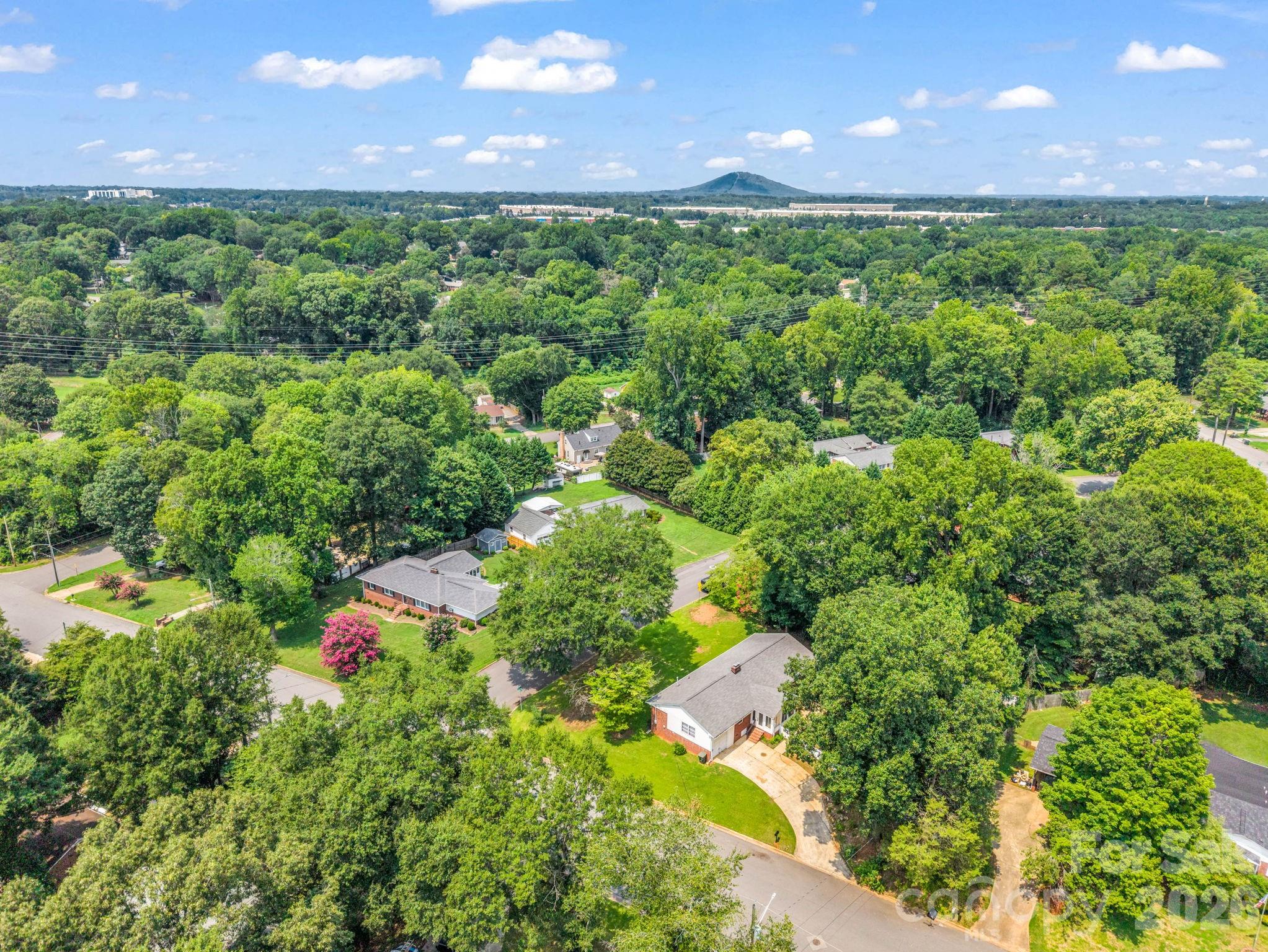 2044 Helen Drive — Gastonia