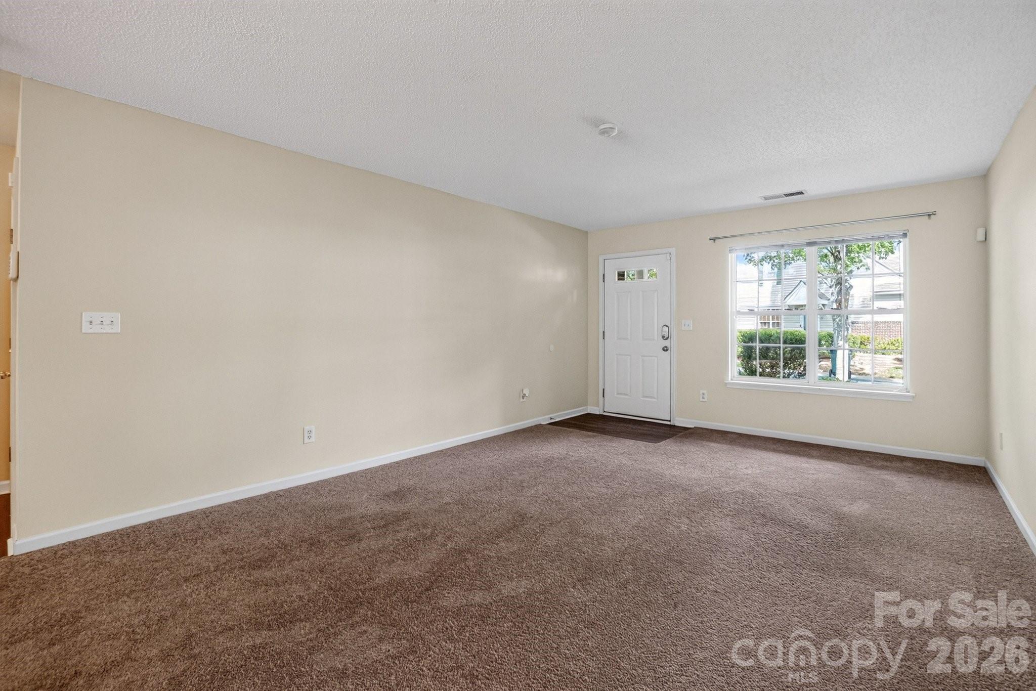 8318 Christmas Court — Charlotte