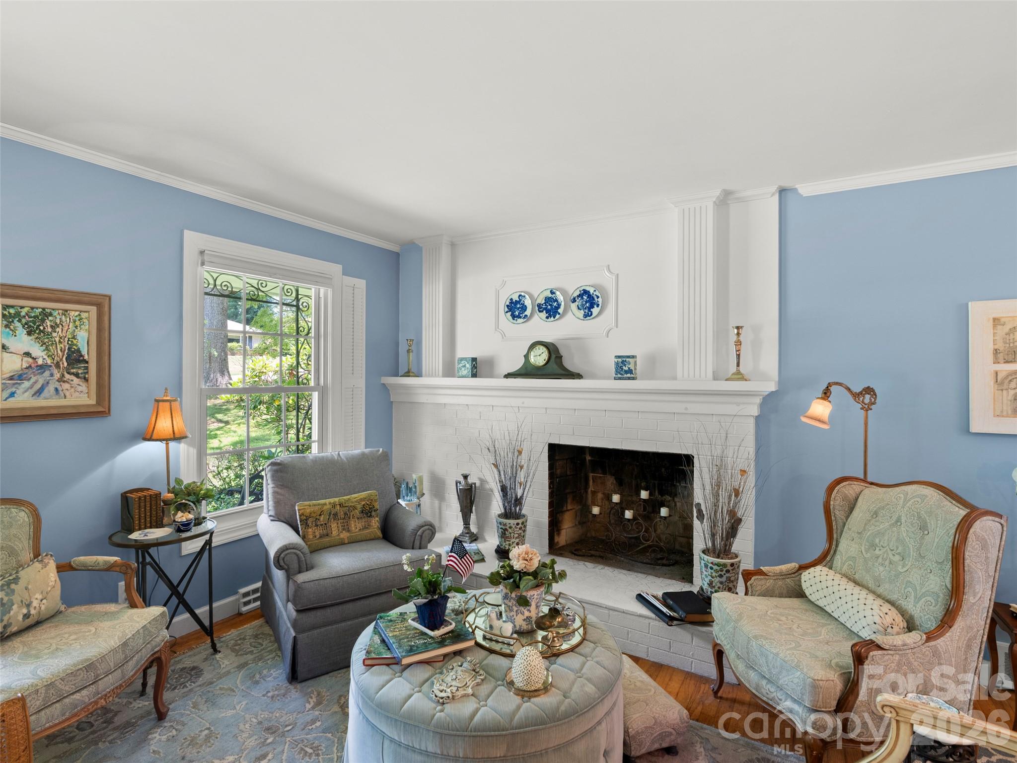20 S Oak Forest Drive — Asheville