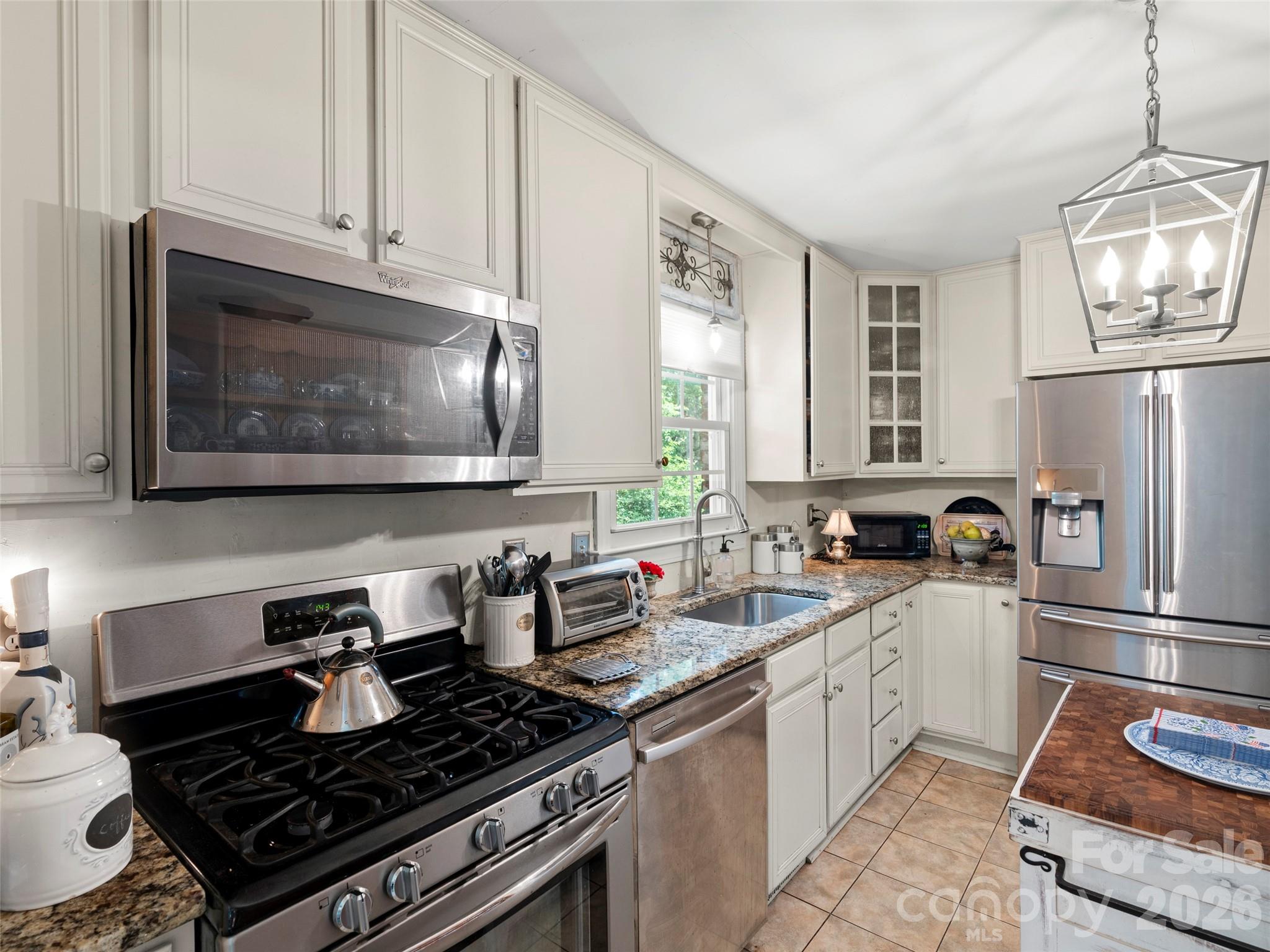 20 S Oak Forest Drive — Asheville