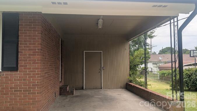 608 Catawba Street — Chester
