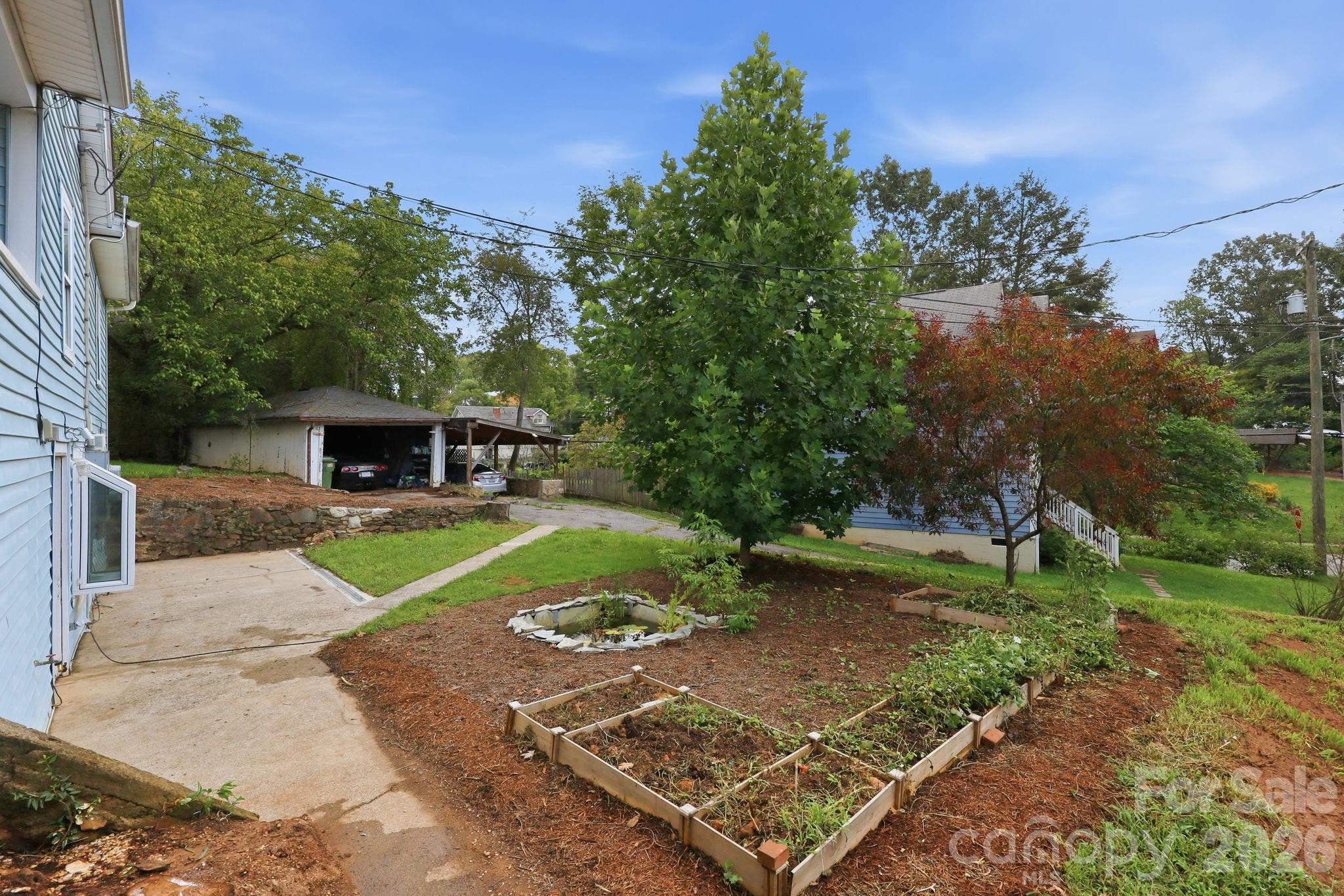 67 Montana Avenue — Asheville