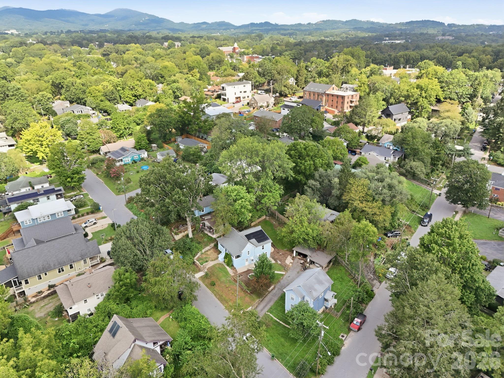 67 Montana Avenue — Asheville