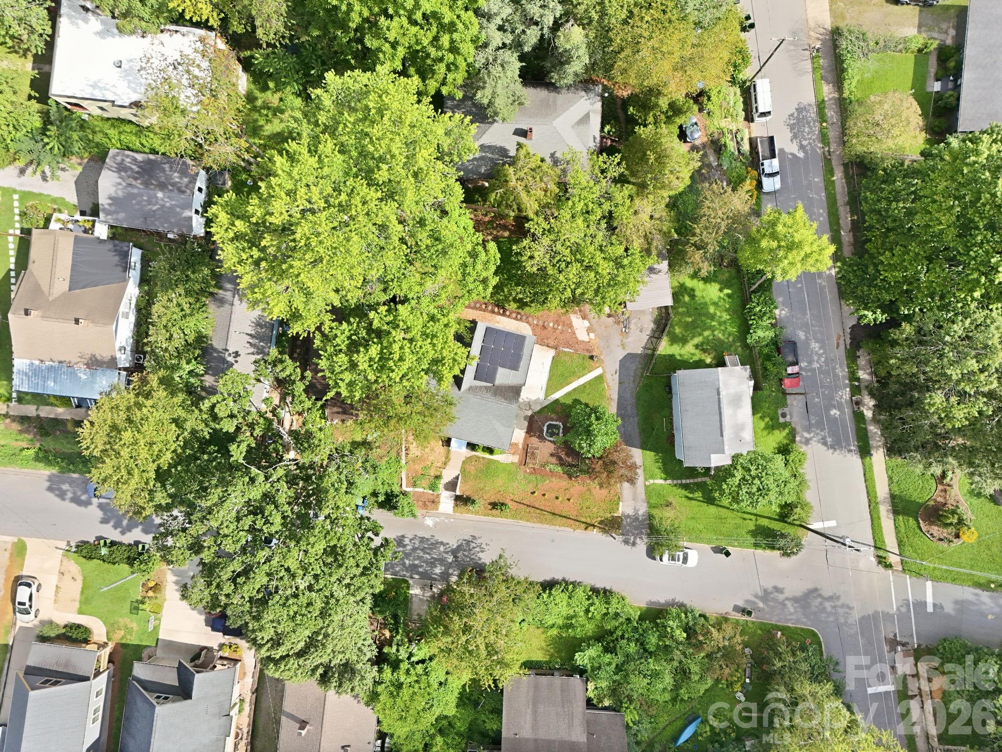 67 Montana Avenue — Asheville