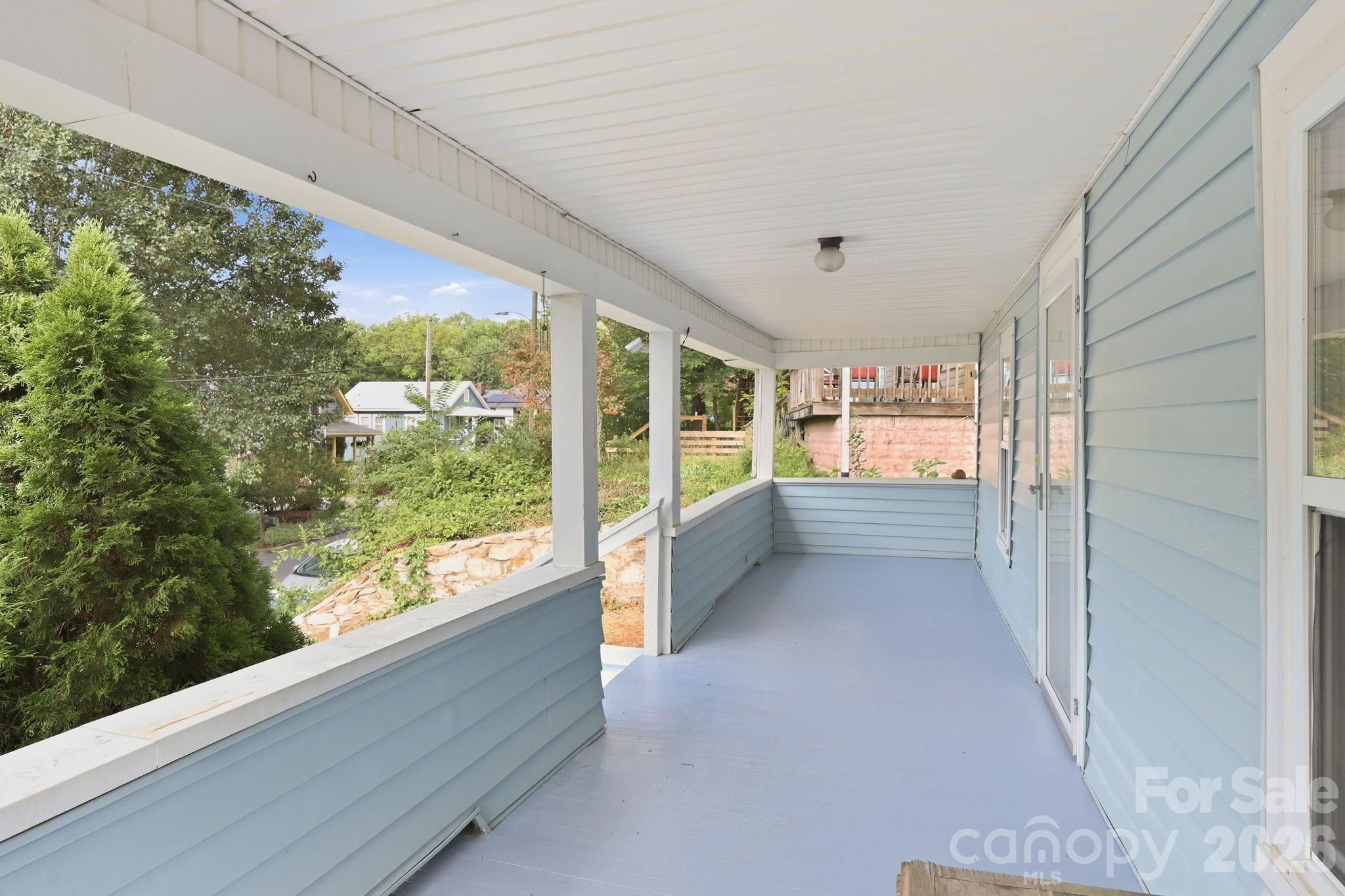 67 Montana Avenue — Asheville