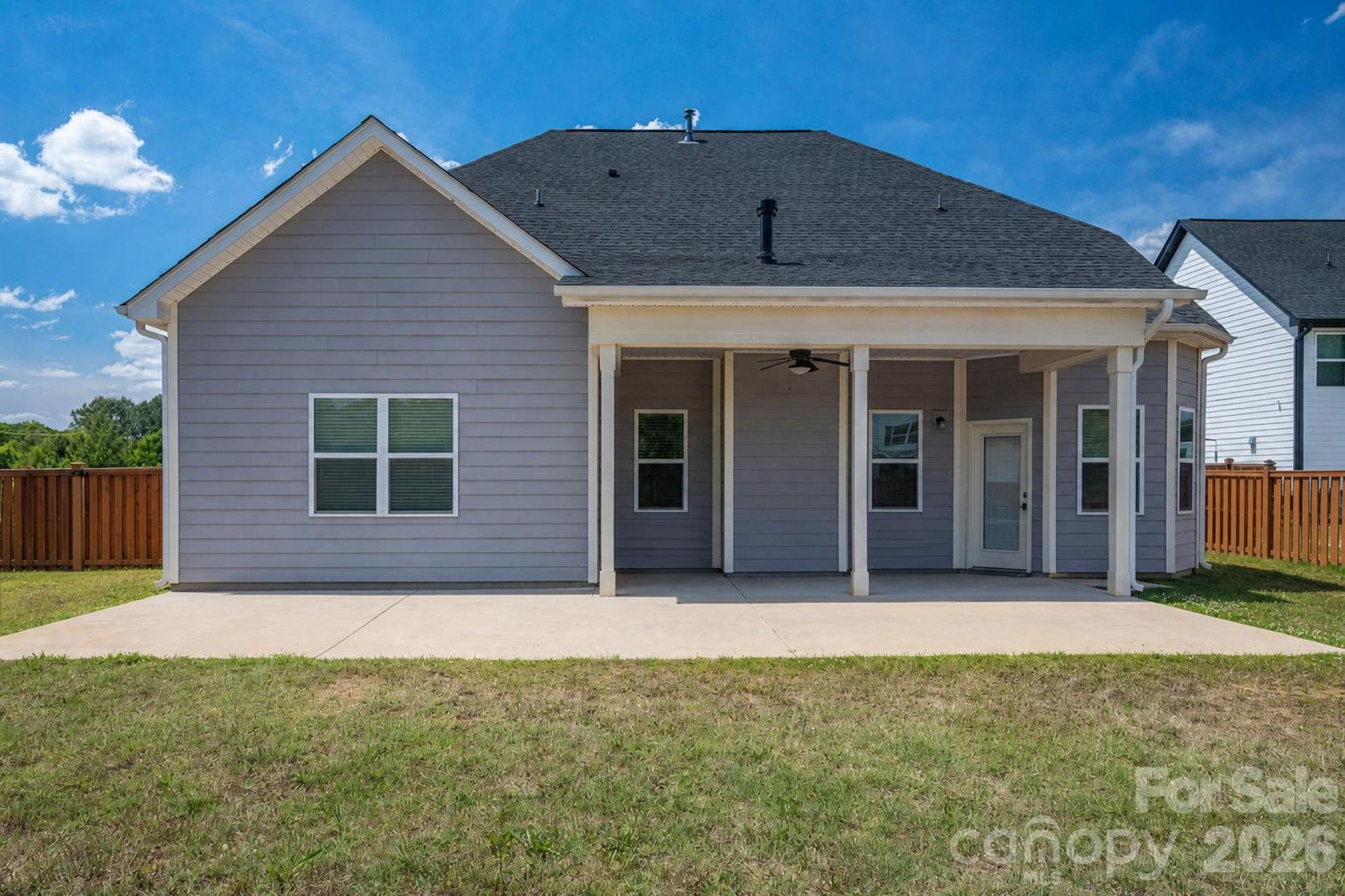 955 Robinson Road — Gastonia