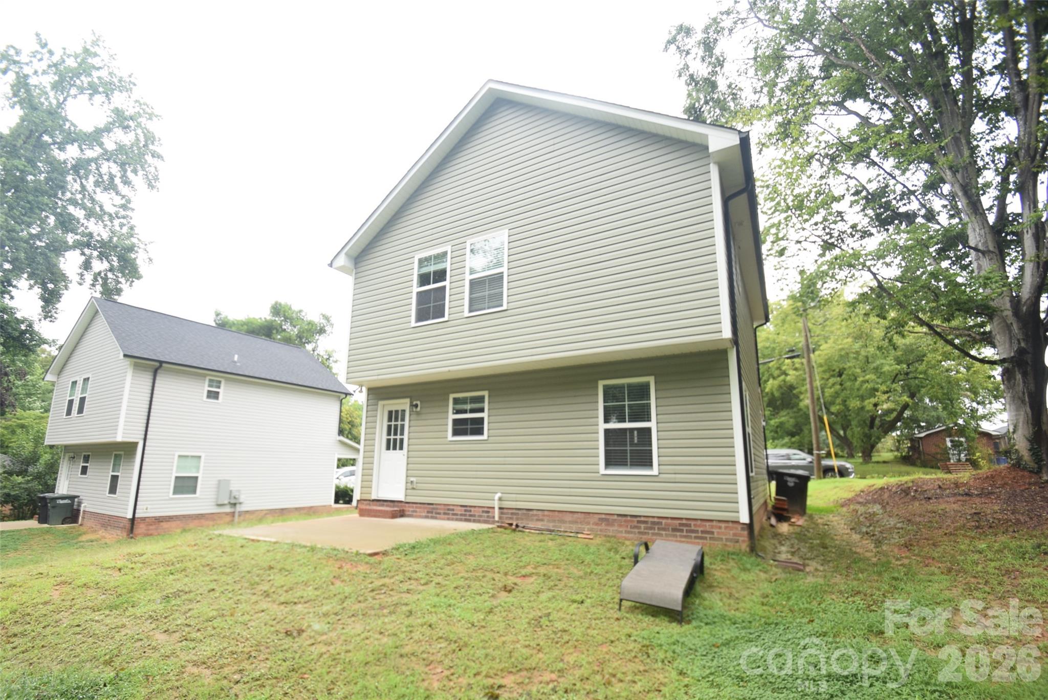 921 Pineridge Street SE — Concord