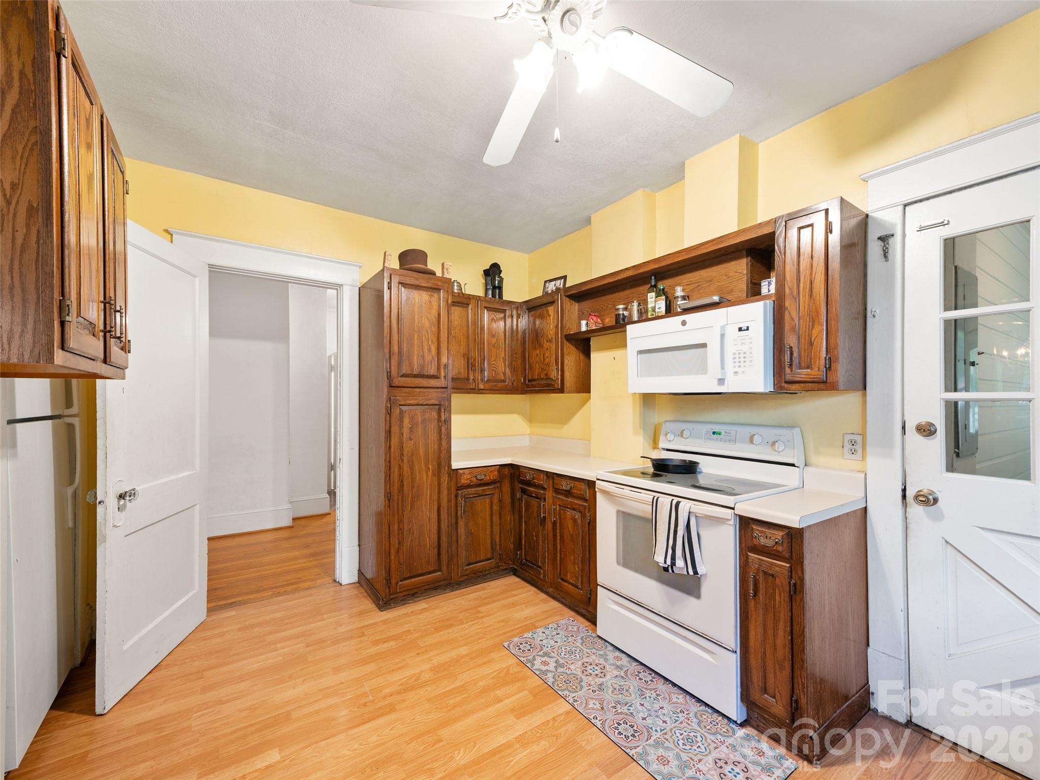 147 Walnut Avenue — Spruce Pine