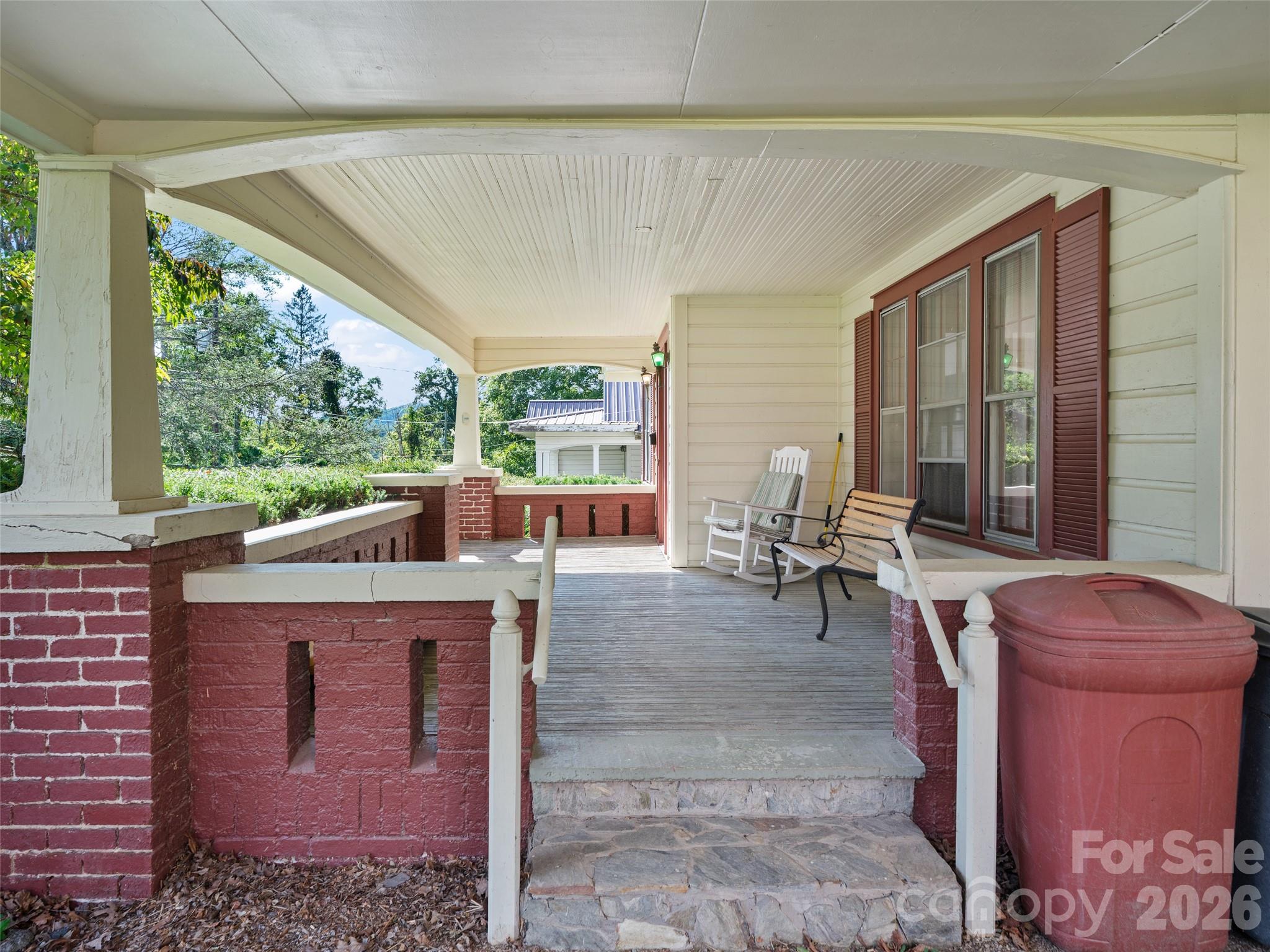 147 Walnut Avenue — Spruce Pine