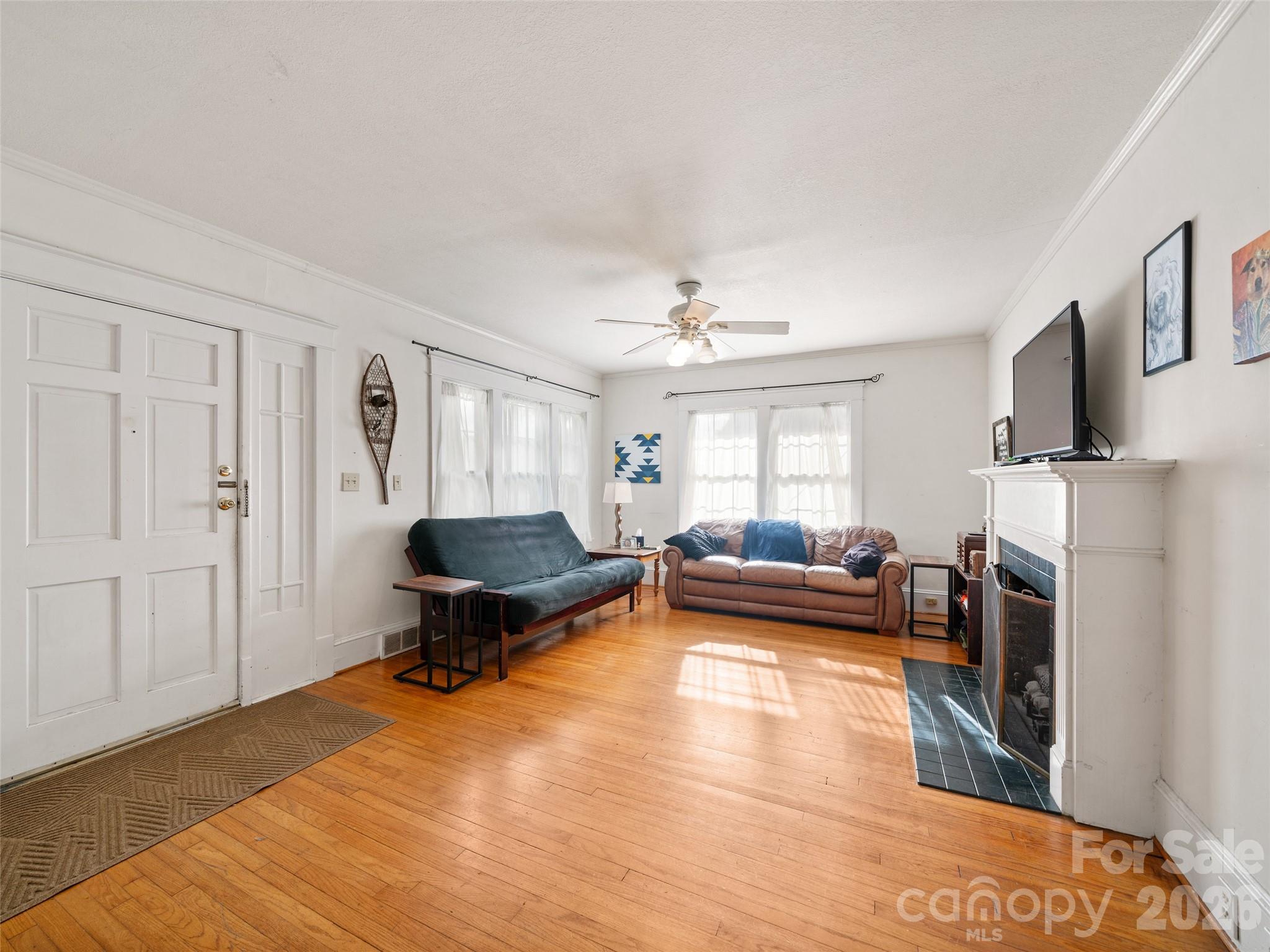 147 Walnut Avenue — Spruce Pine