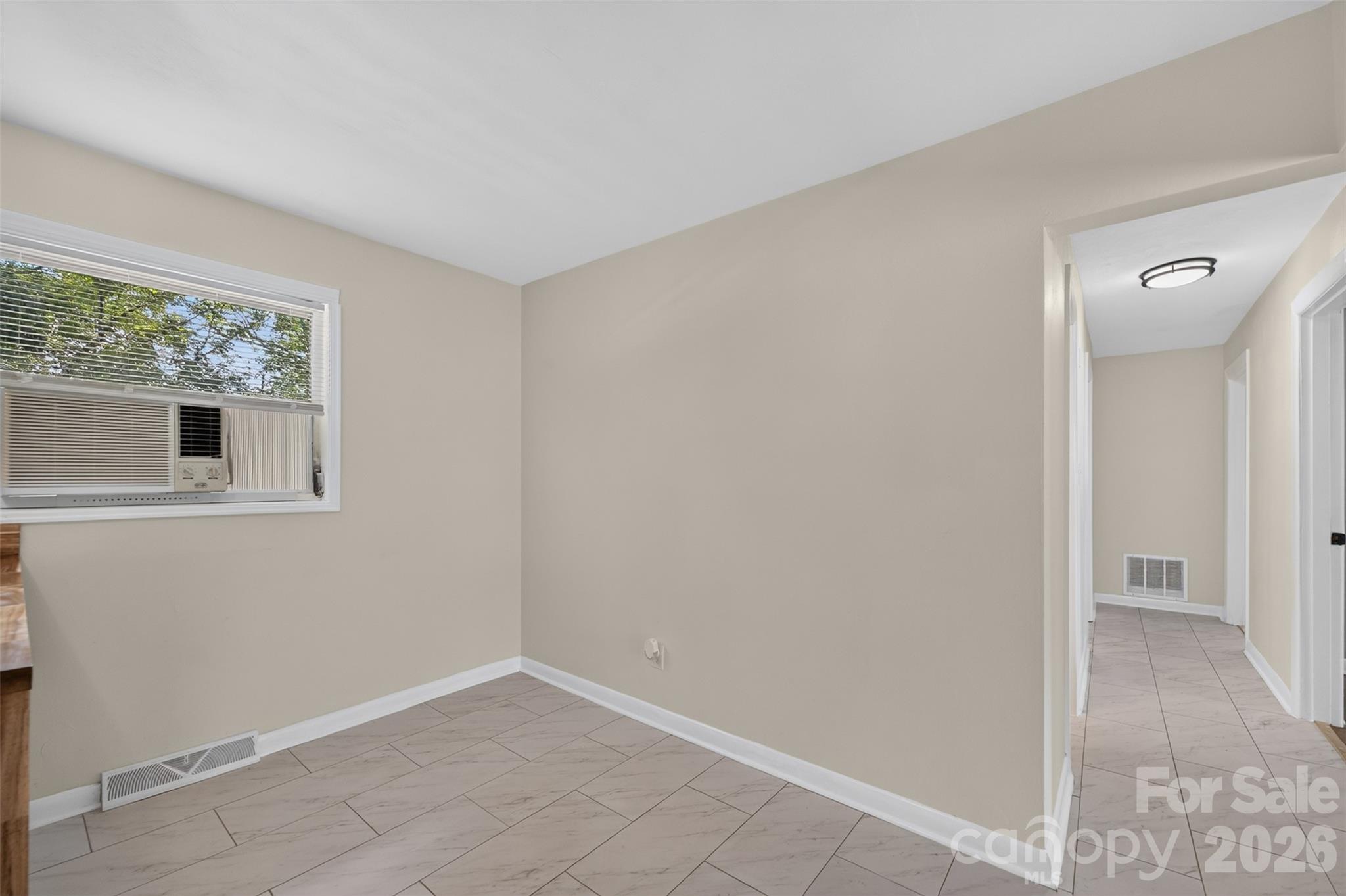 3143 Litty Lane — Hildebran