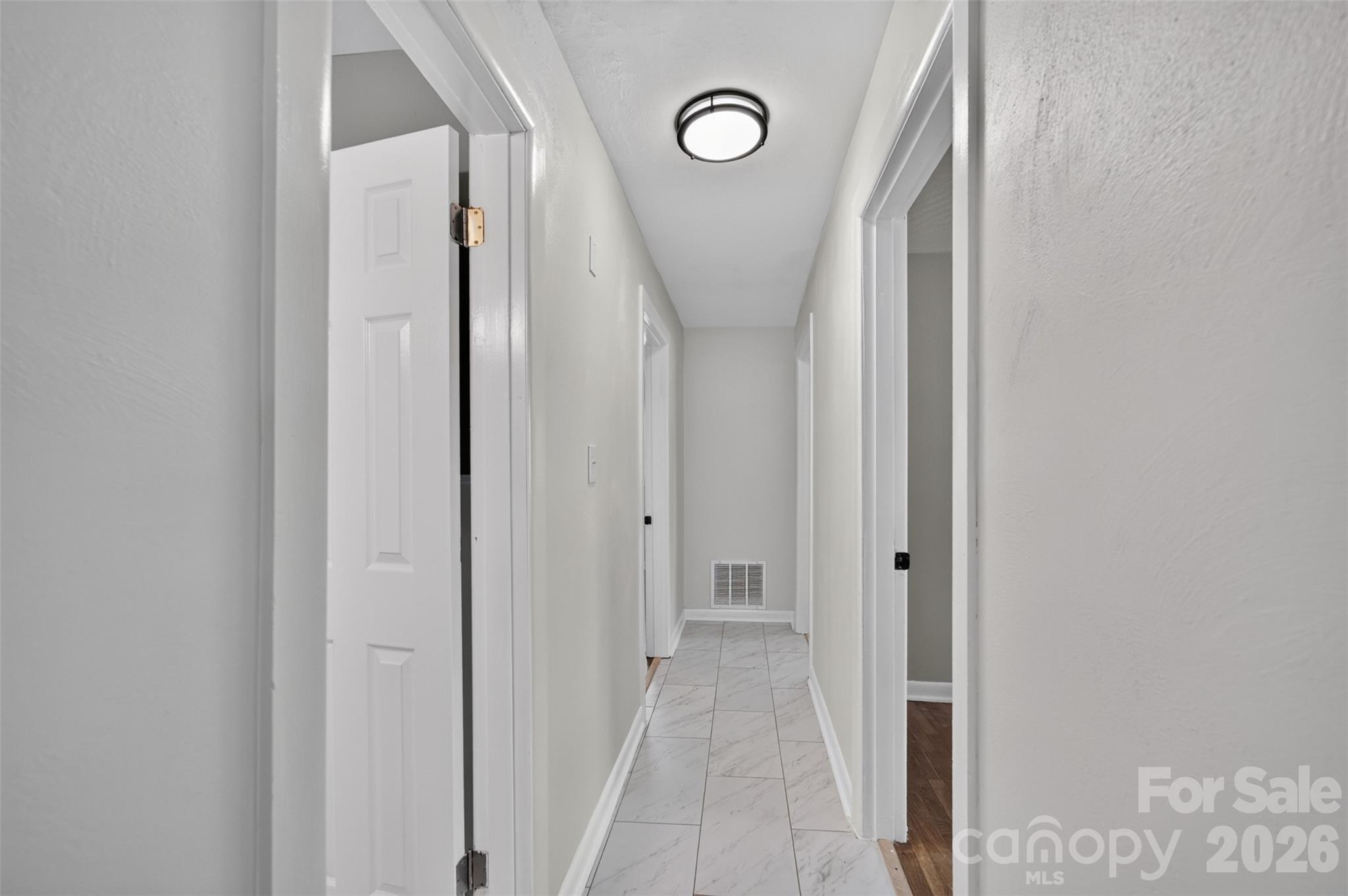 3143 Litty Lane — Hildebran