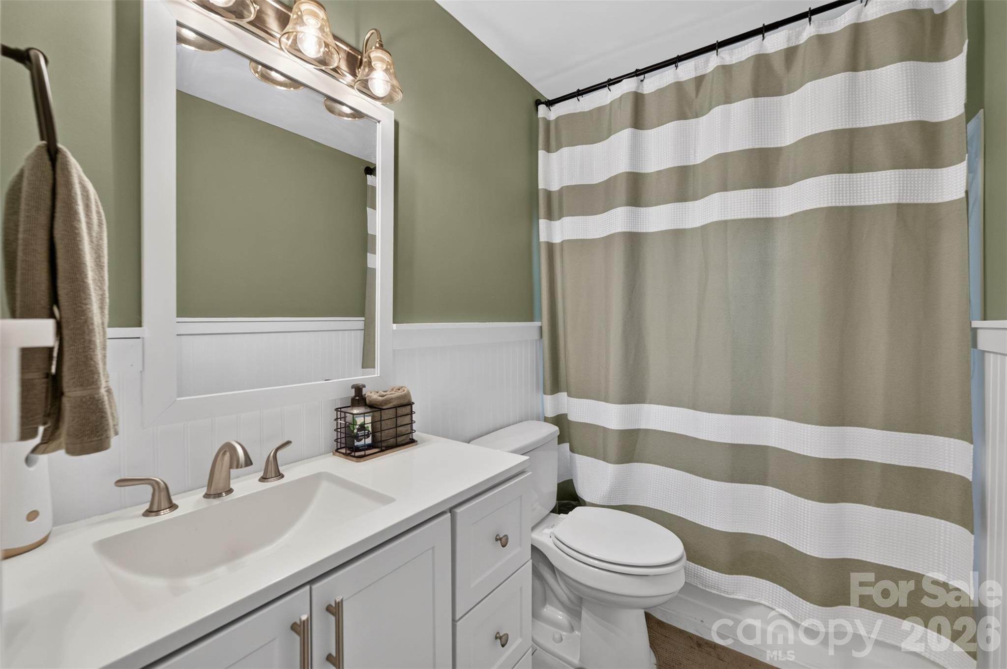3143 Litty Lane — Hildebran