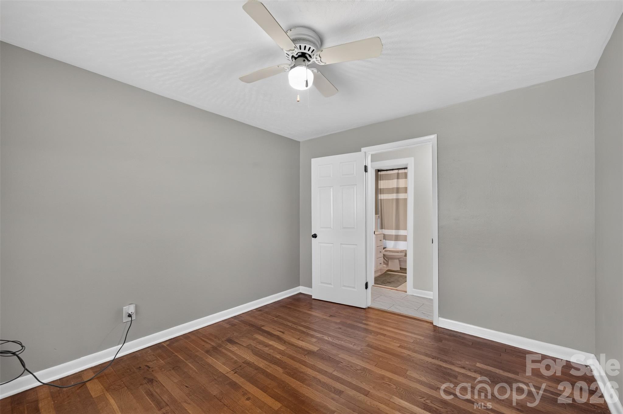 3143 Litty Lane — Hildebran