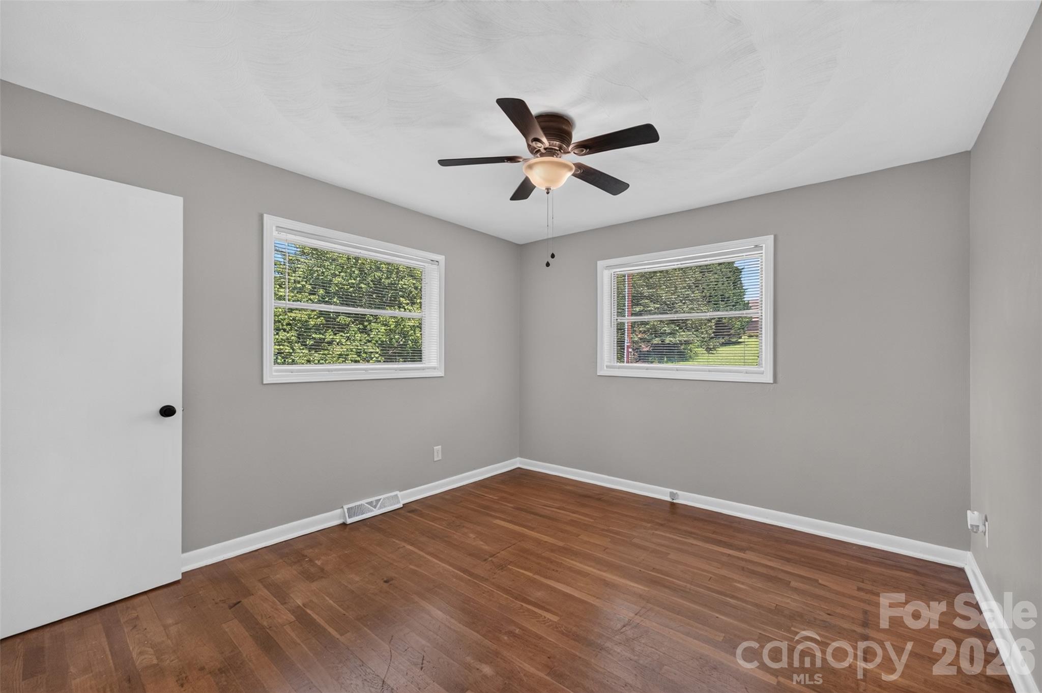 3143 Litty Lane — Hildebran