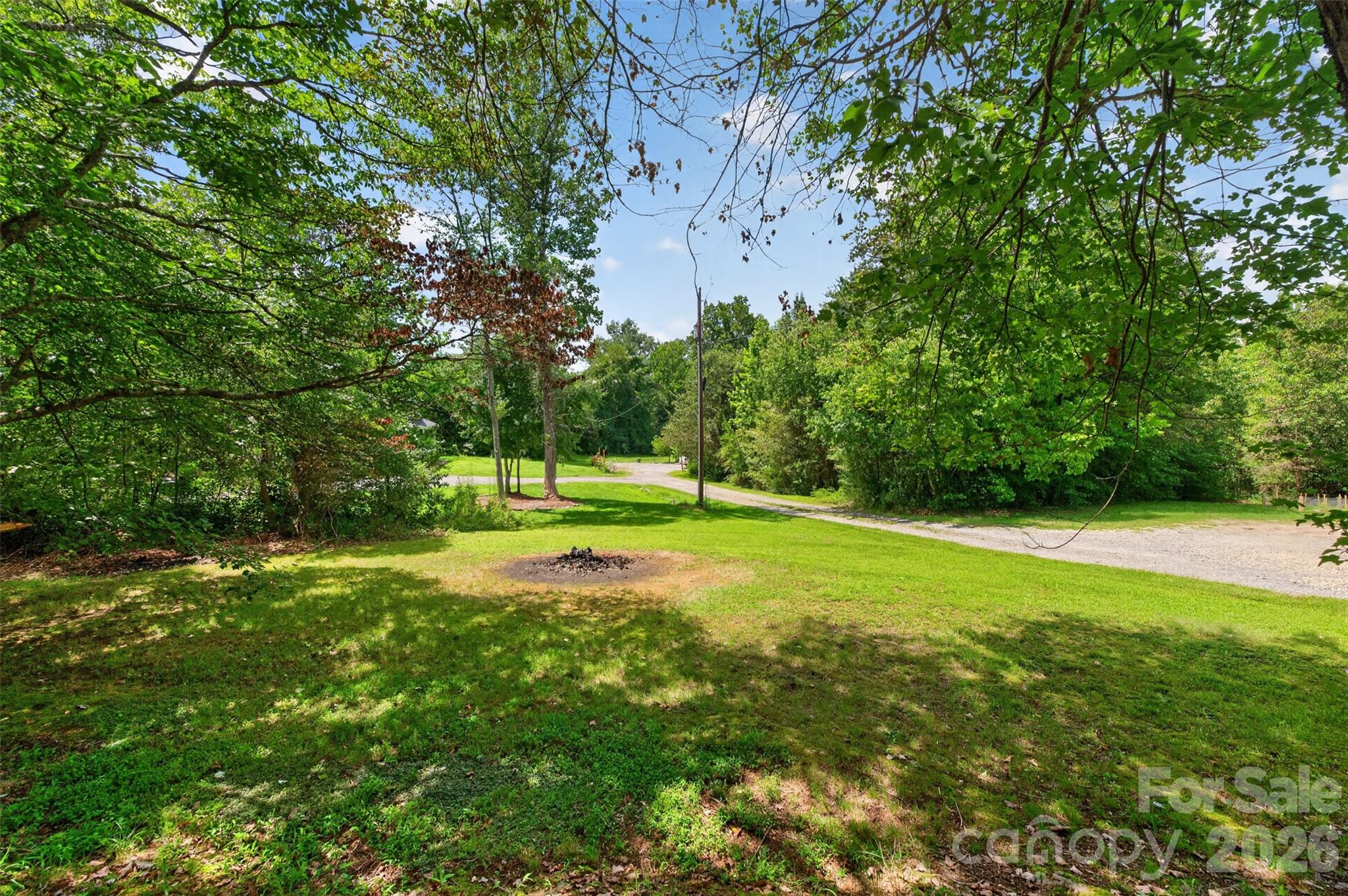 3143 Litty Lane — Hildebran