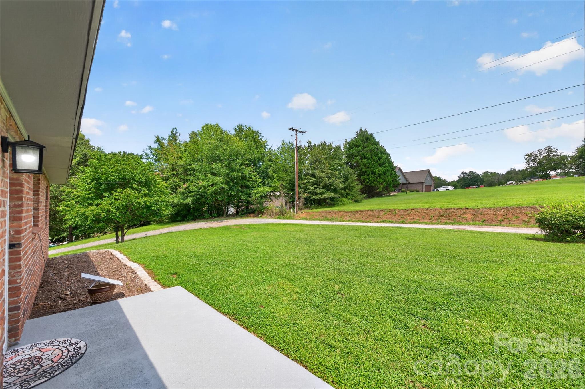 3143 Litty Lane — Hildebran