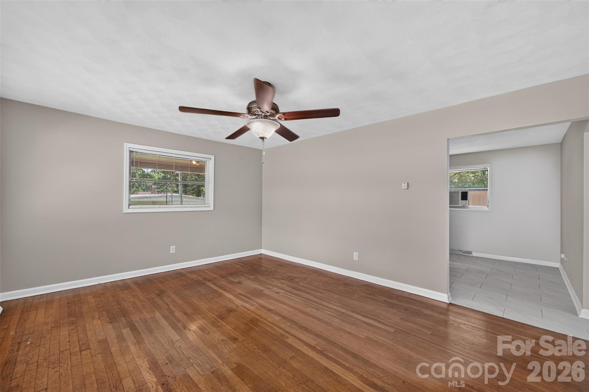 3143 Litty Lane — Hildebran