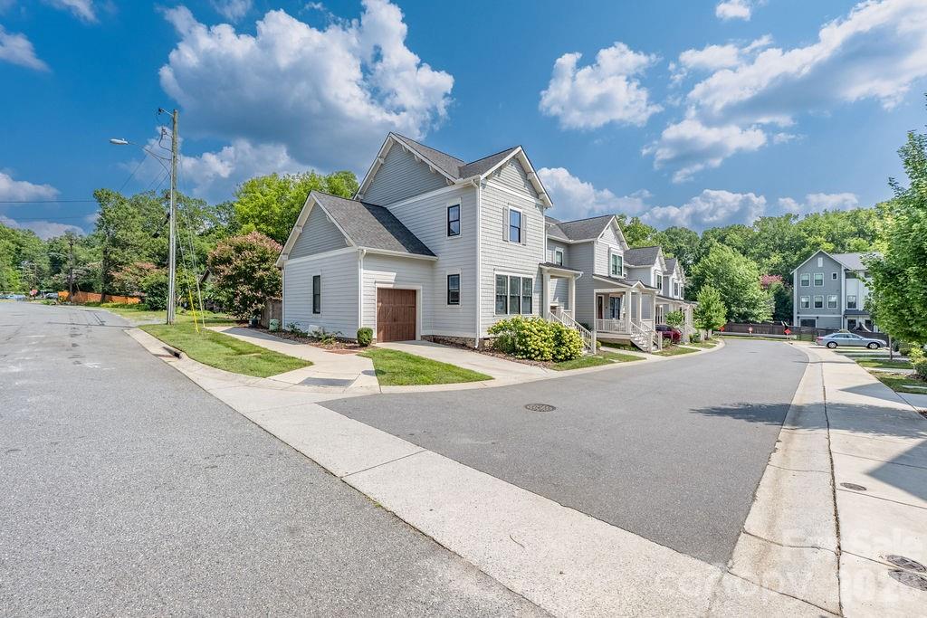 2728 Kilgo Way — Charlotte