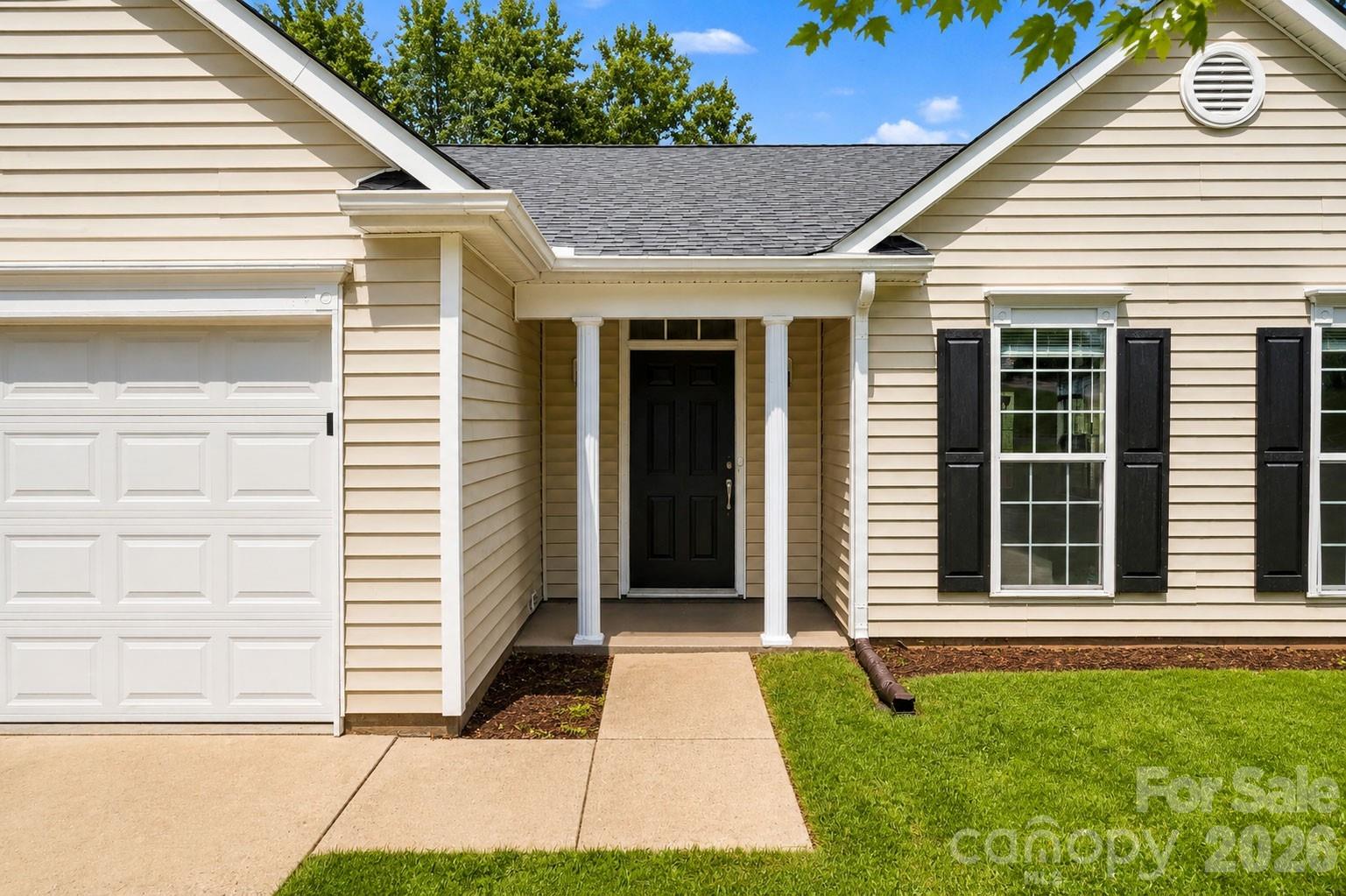1828 Sugar Hollow Drive — Charlotte