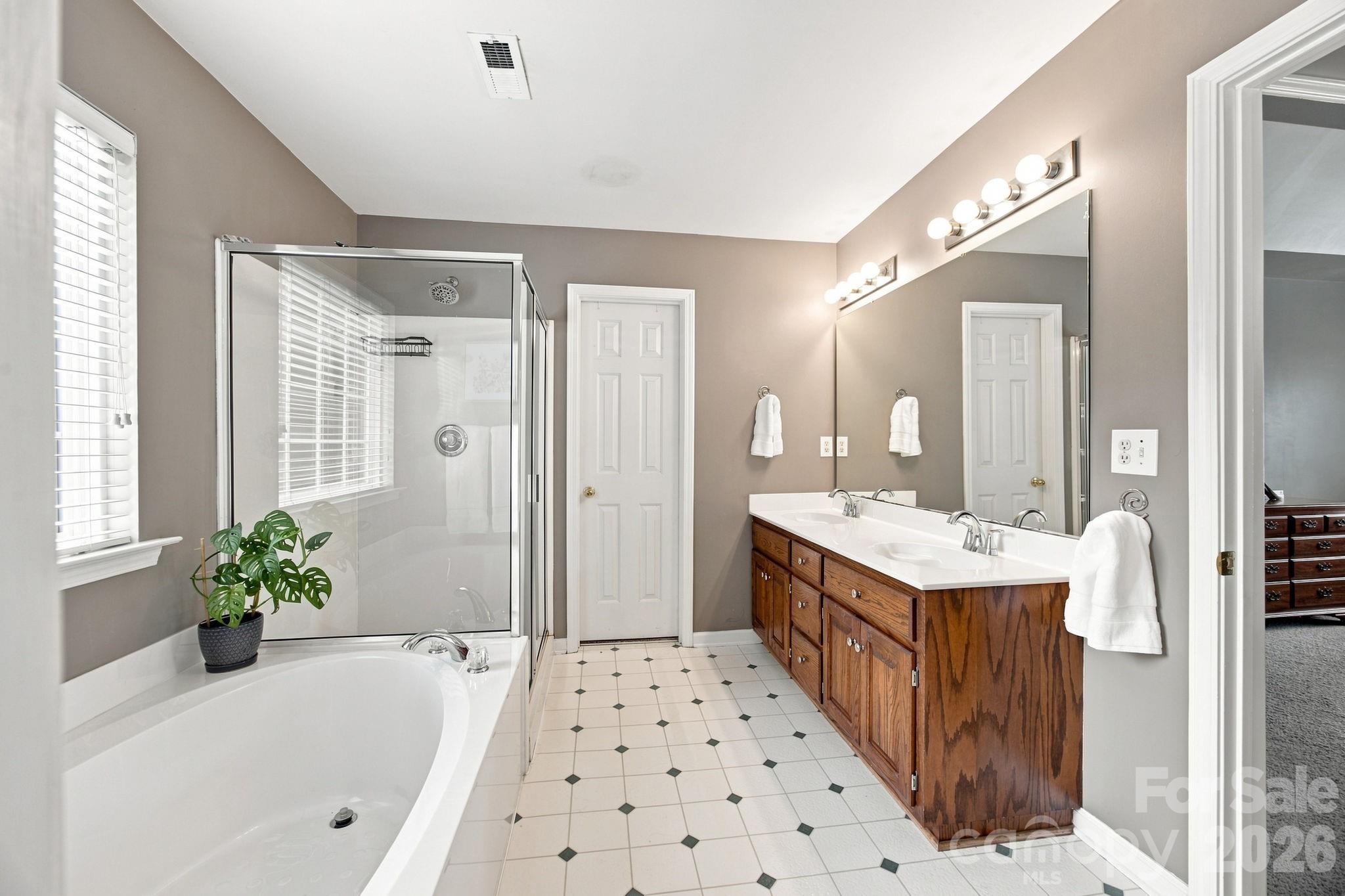10310 Sawtimber Court — Huntersville