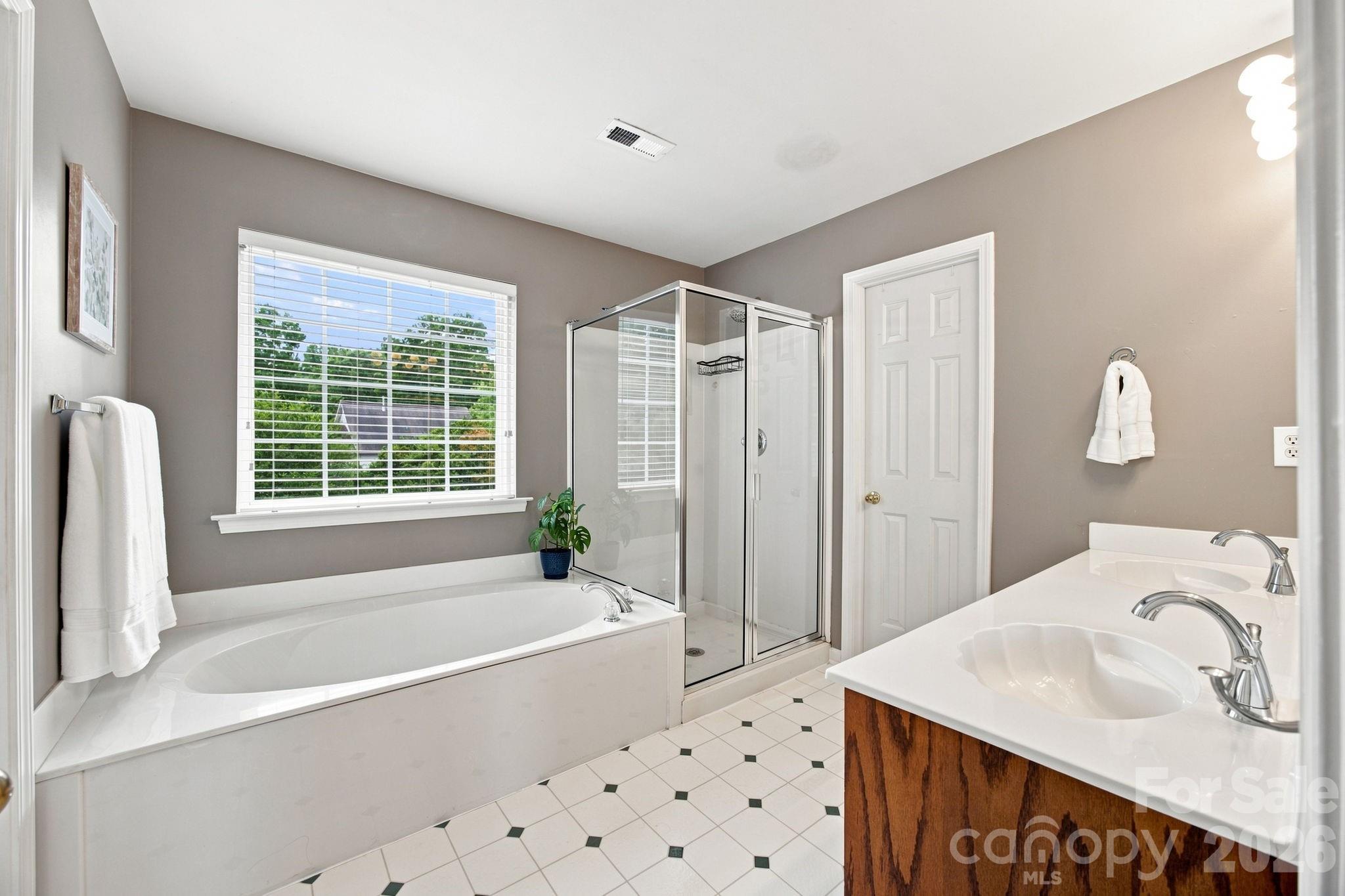 10310 Sawtimber Court — Huntersville