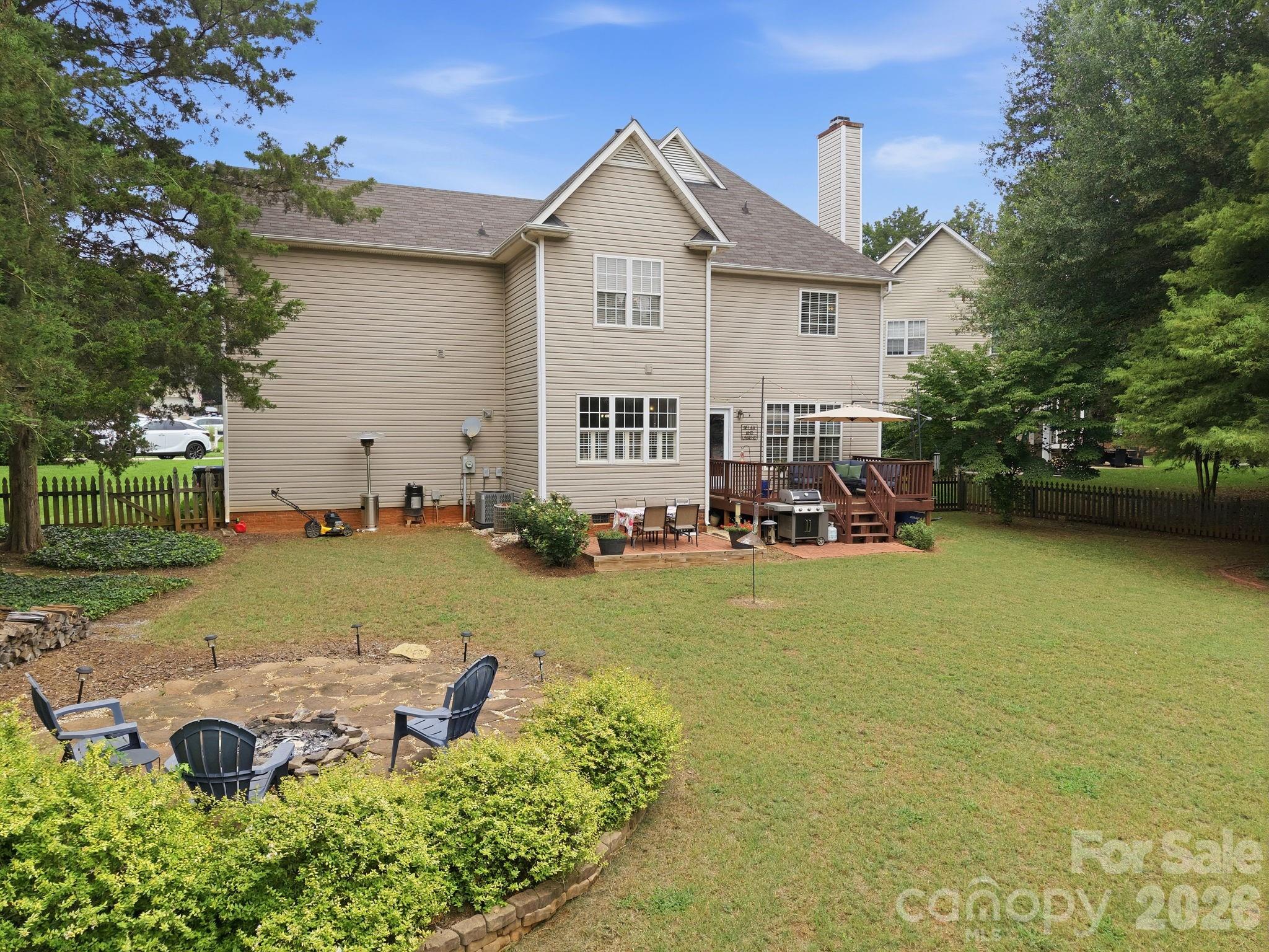 10310 Sawtimber Court — Huntersville