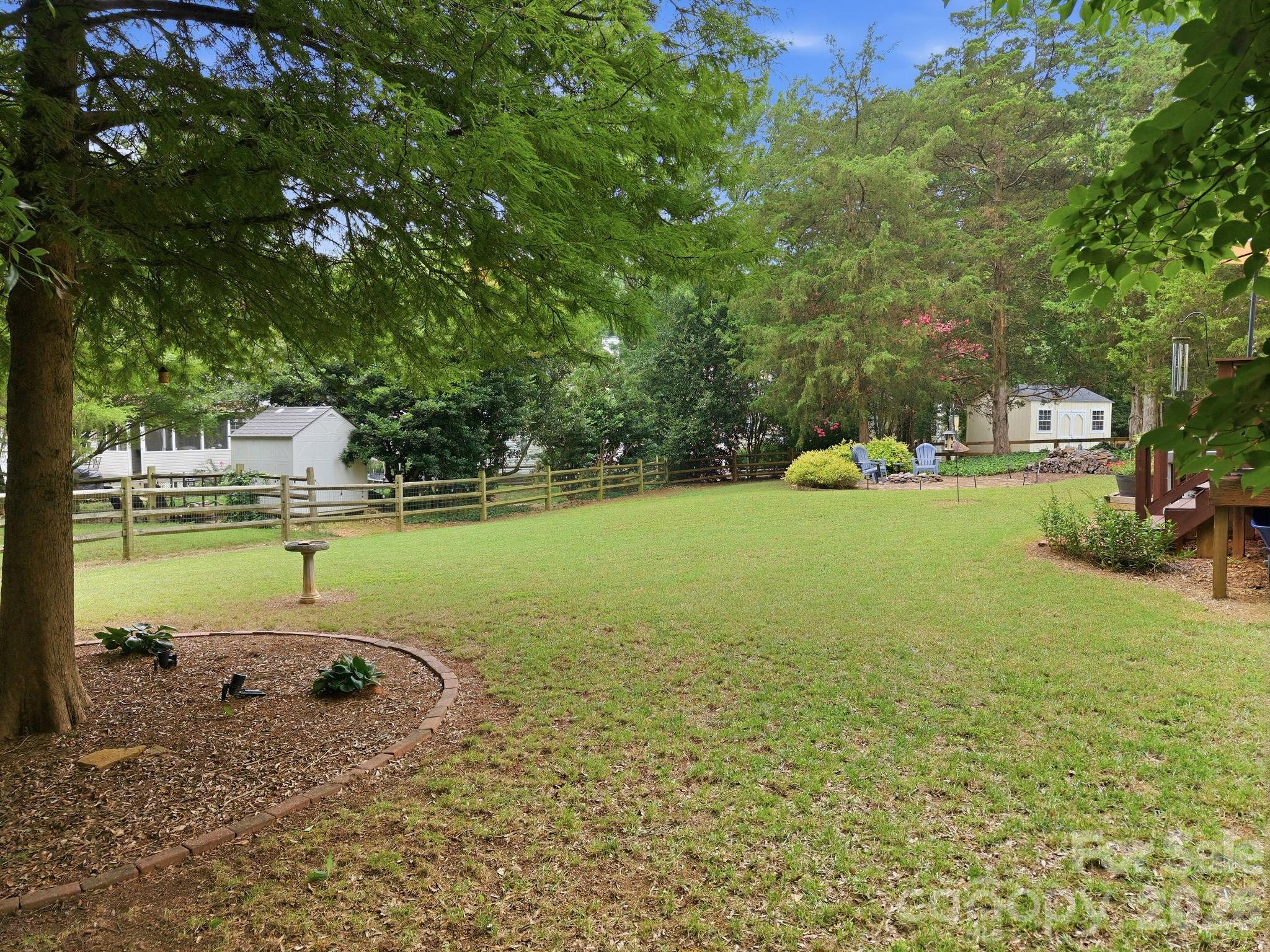 10310 Sawtimber Court — Huntersville