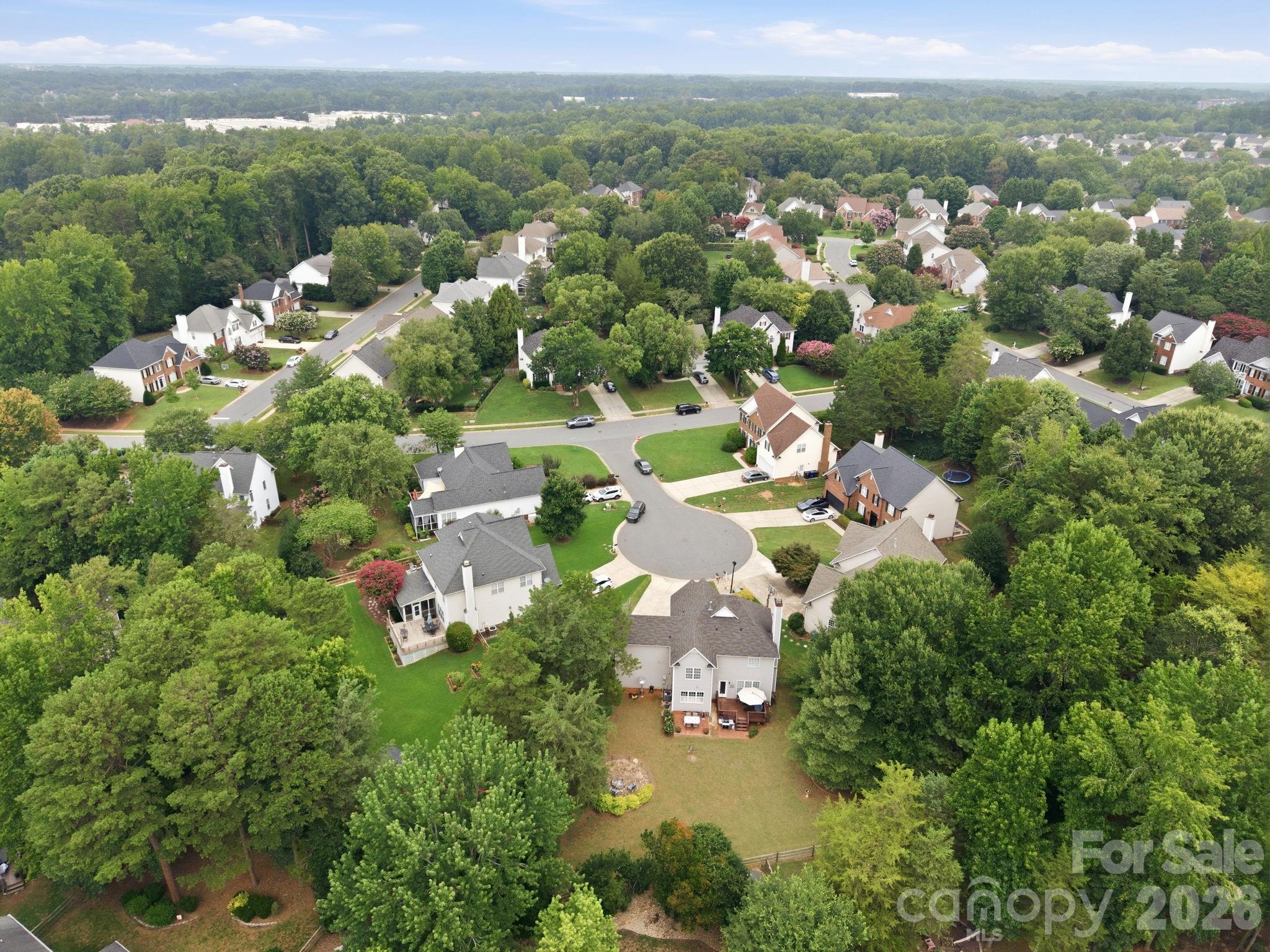 10310 Sawtimber Court — Huntersville
