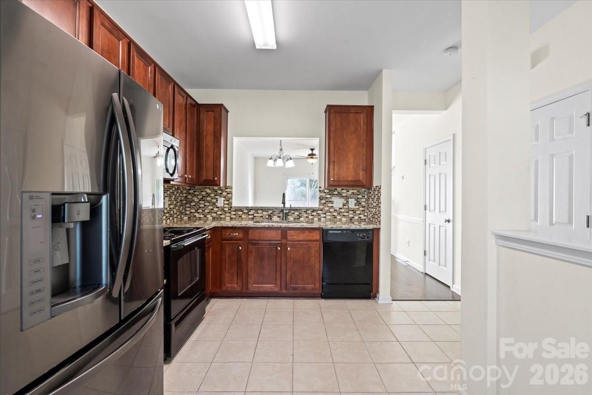 8453 Big Creek Court — Charlotte