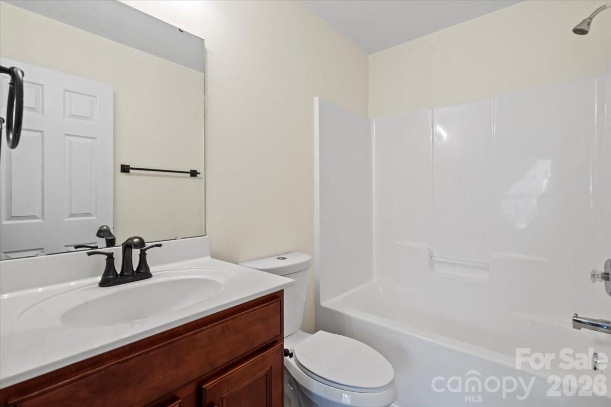 8453 Big Creek Court — Charlotte