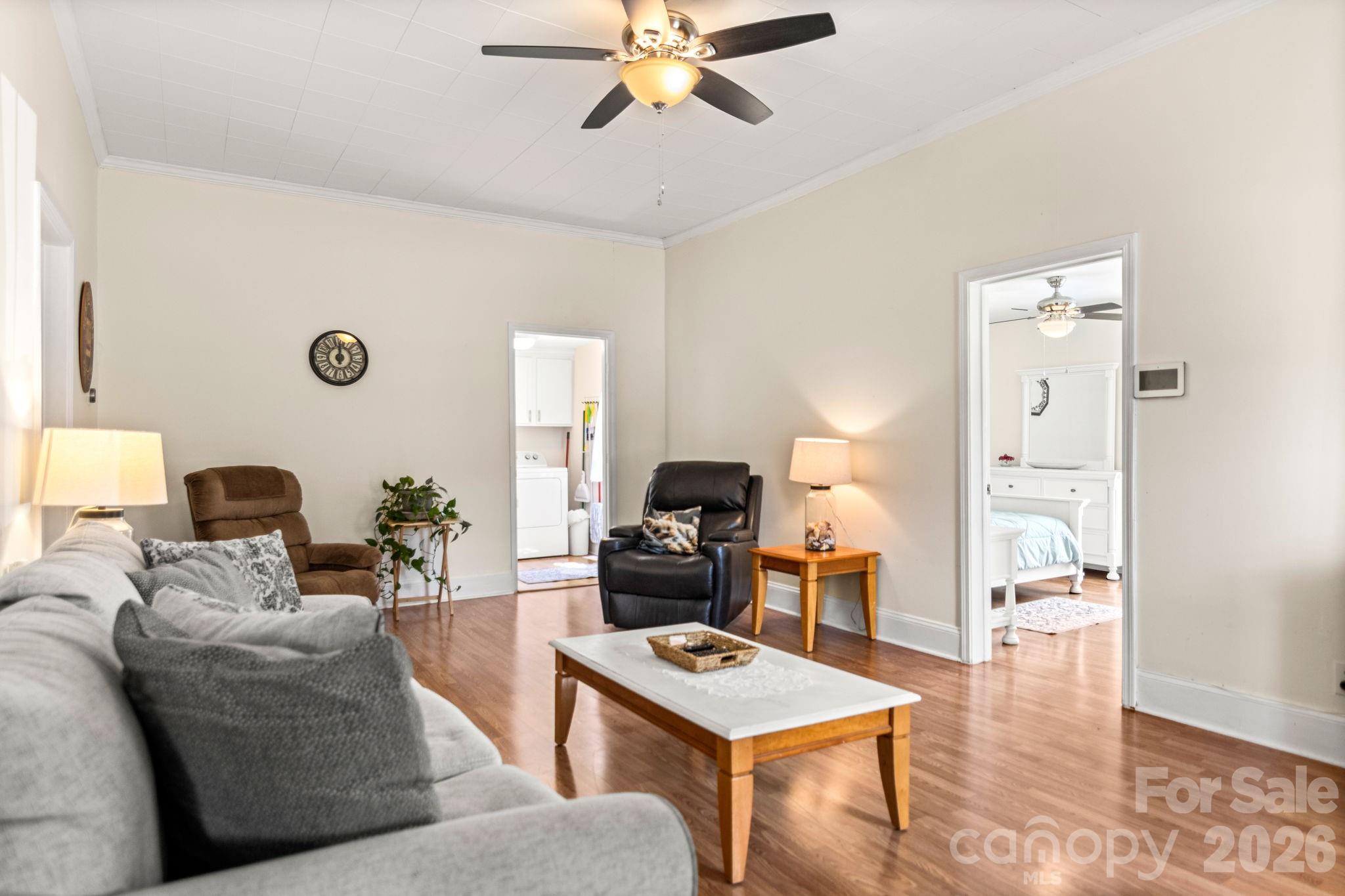 108 Richland Street — Clover