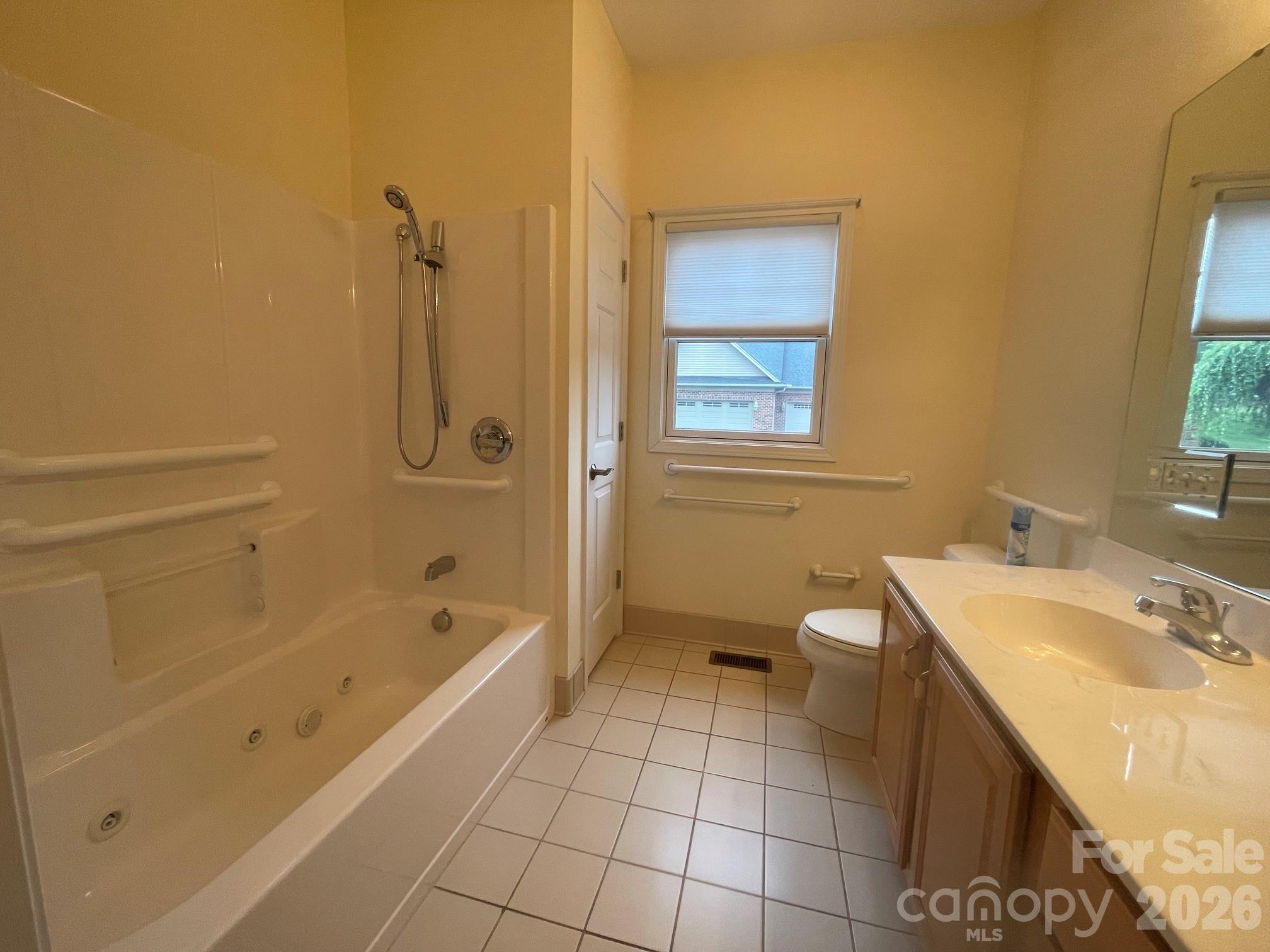 513 26th Avenue NE #A — Hickory