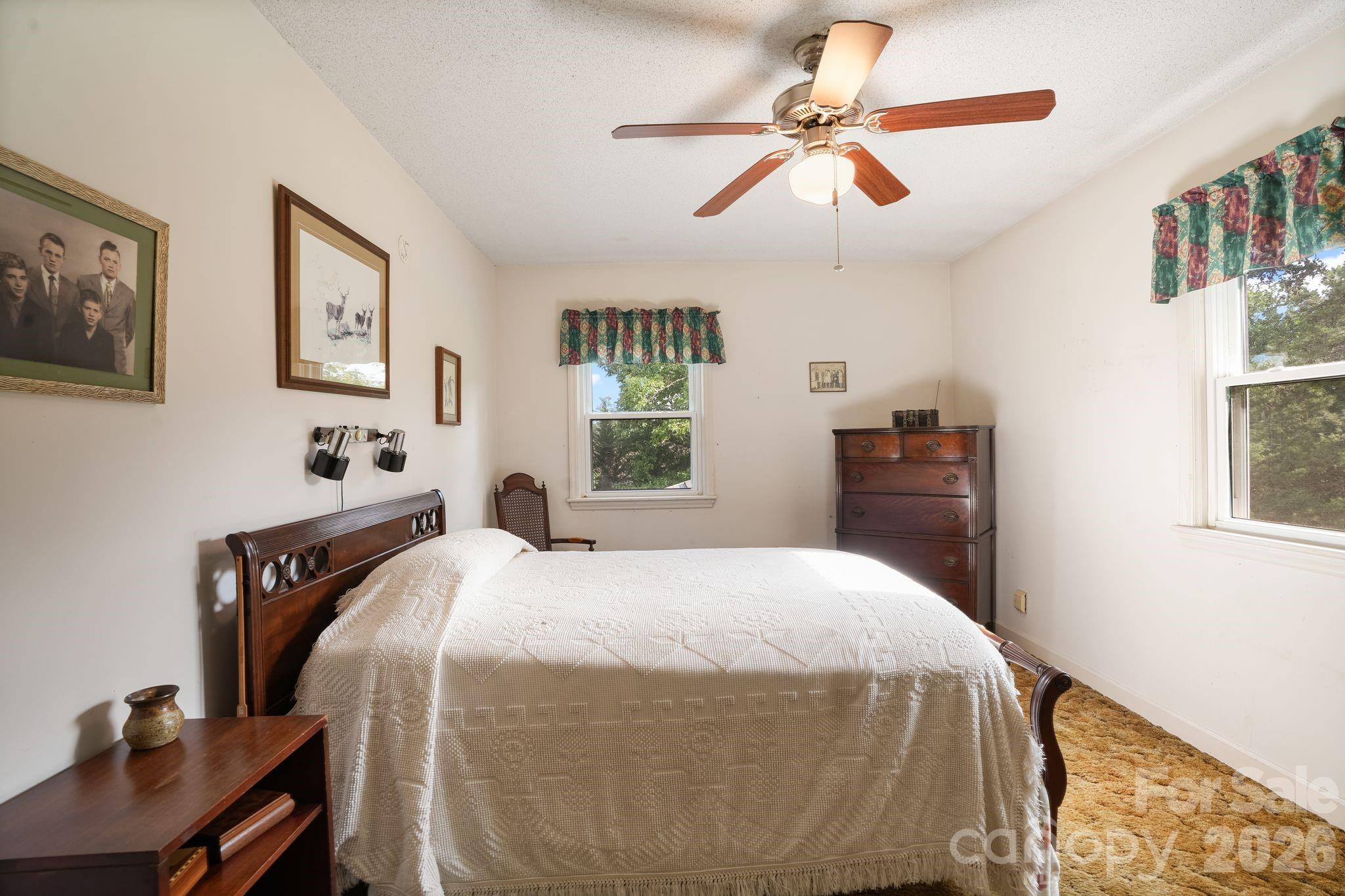 1261 Springwood Church Road — Gibsonville