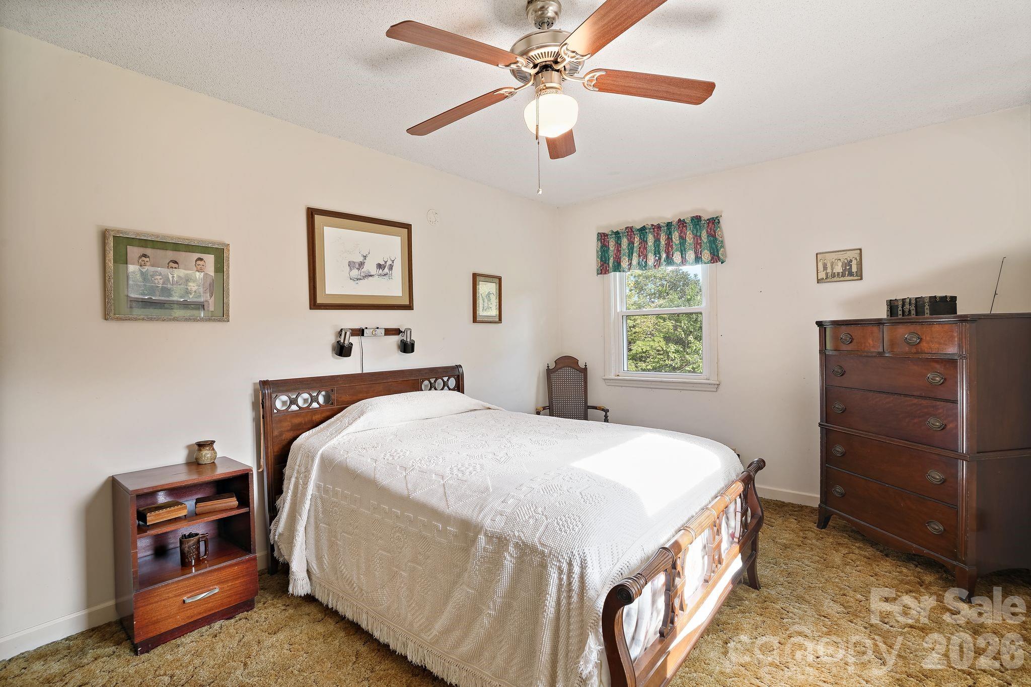 1261 Springwood Church Road — Gibsonville
