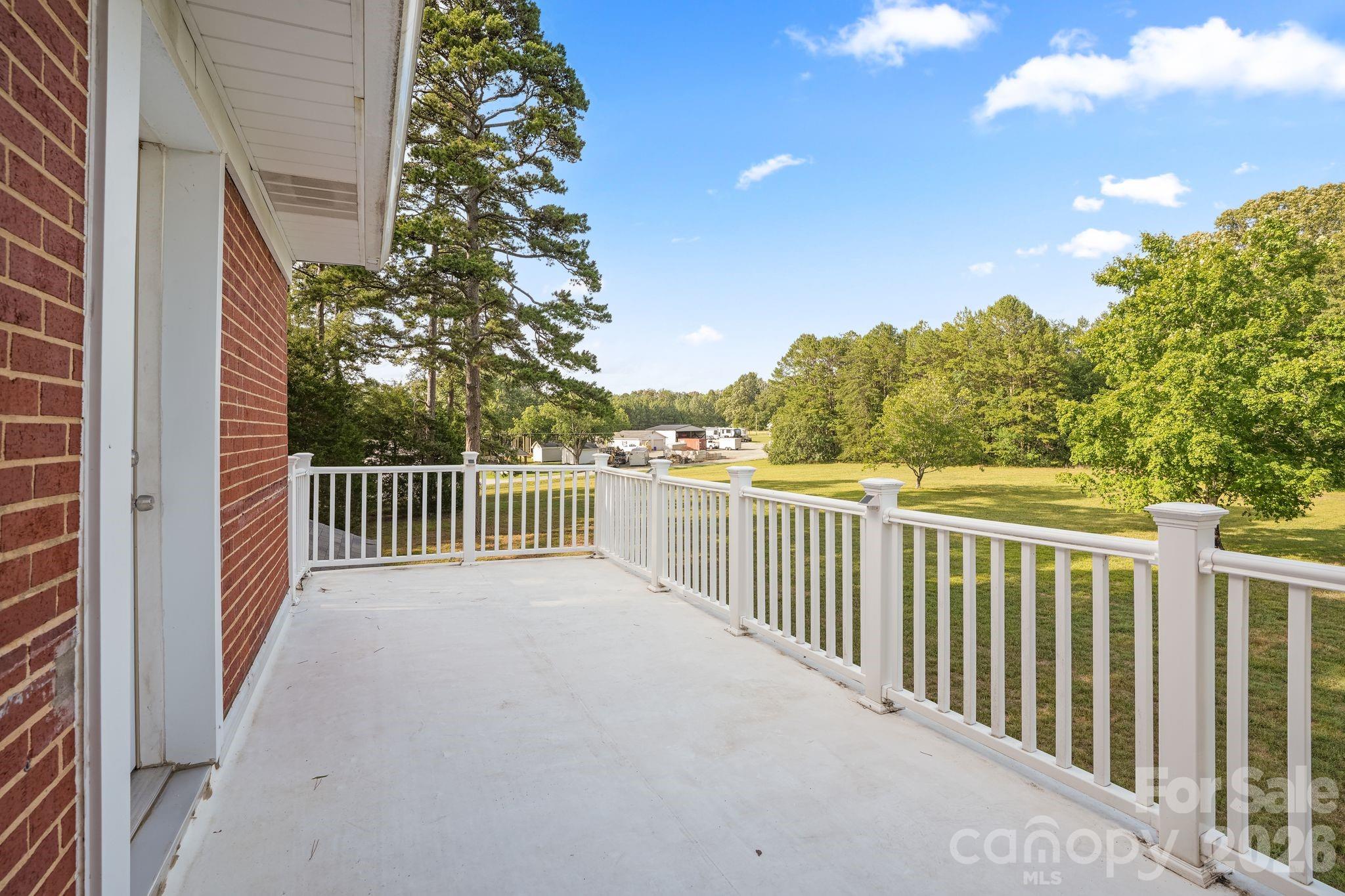 1261 Springwood Church Road — Gibsonville