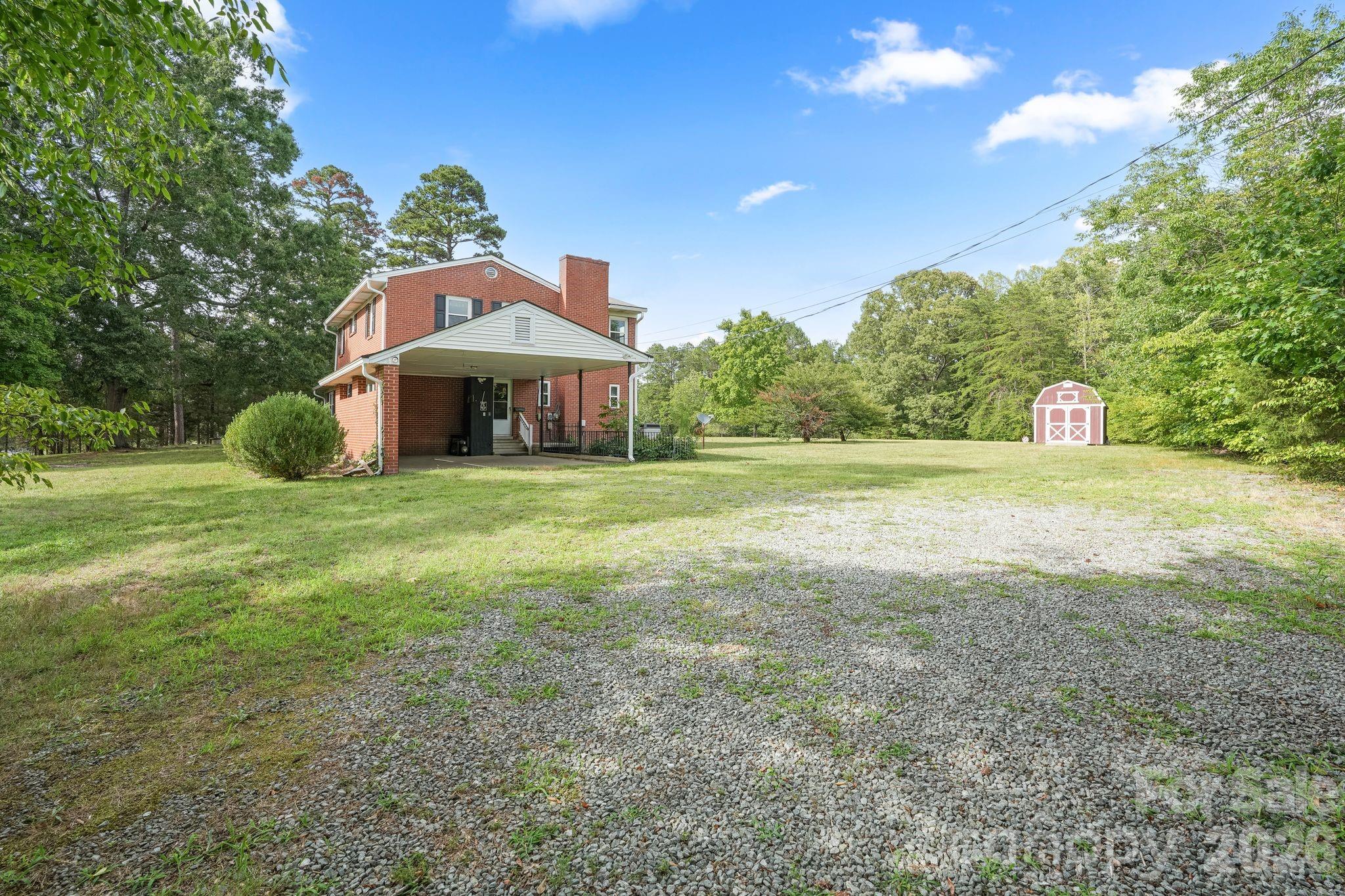 1261 Springwood Church Road — Gibsonville