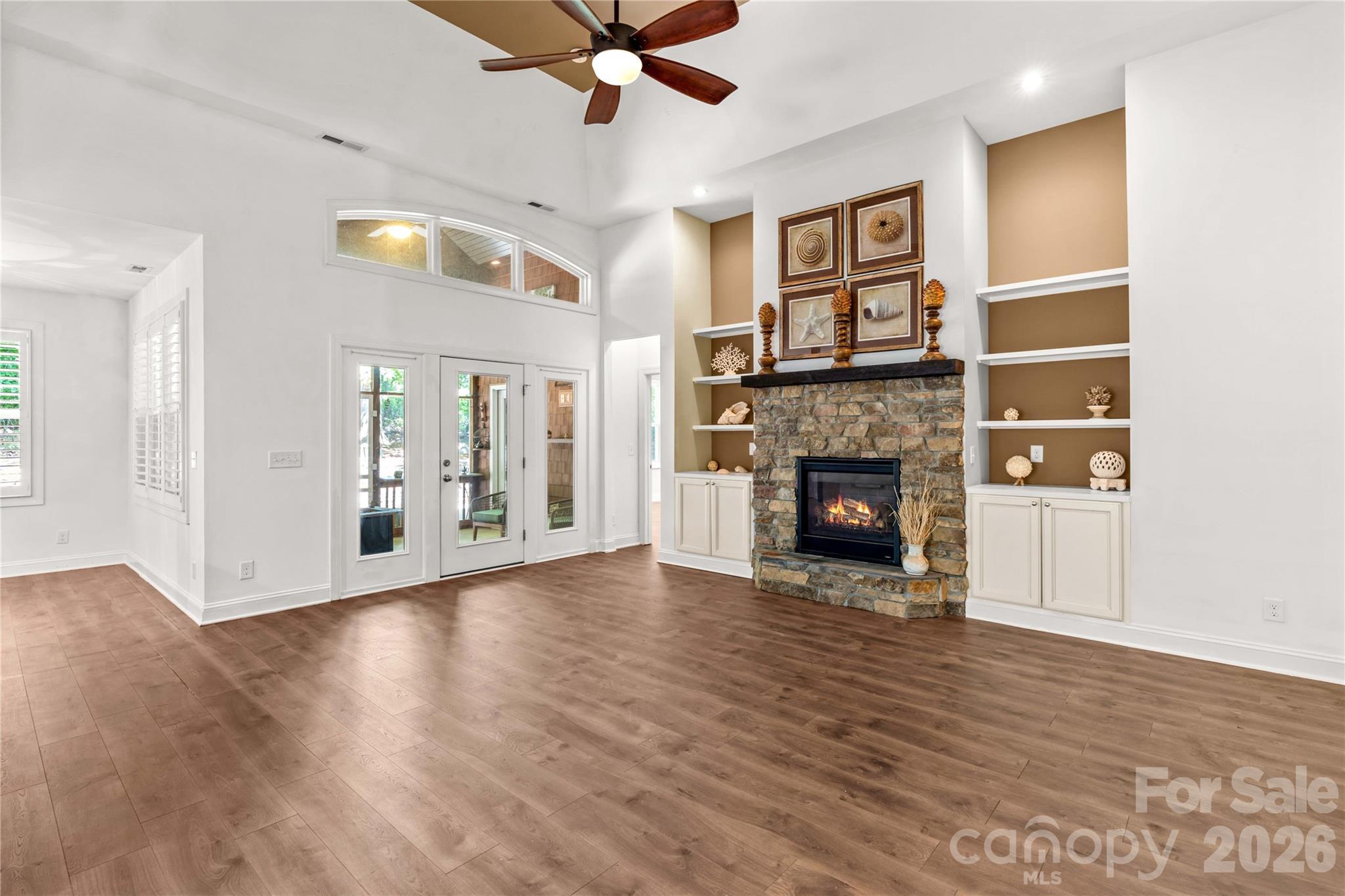13927 Asbury Chapel Road — Huntersville