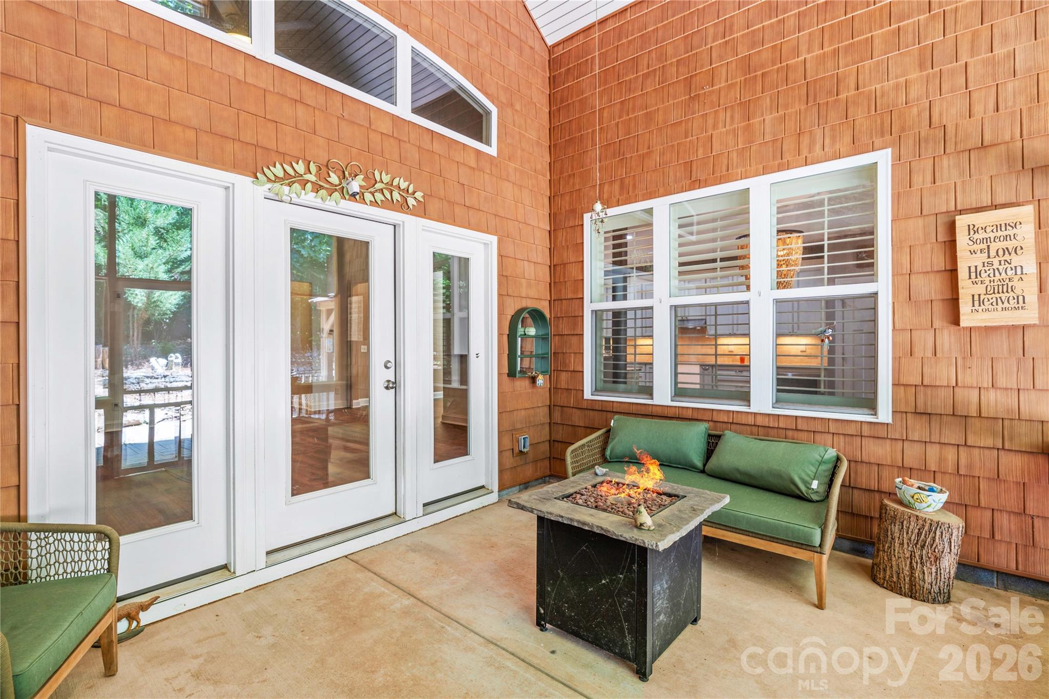13927 Asbury Chapel Road — Huntersville