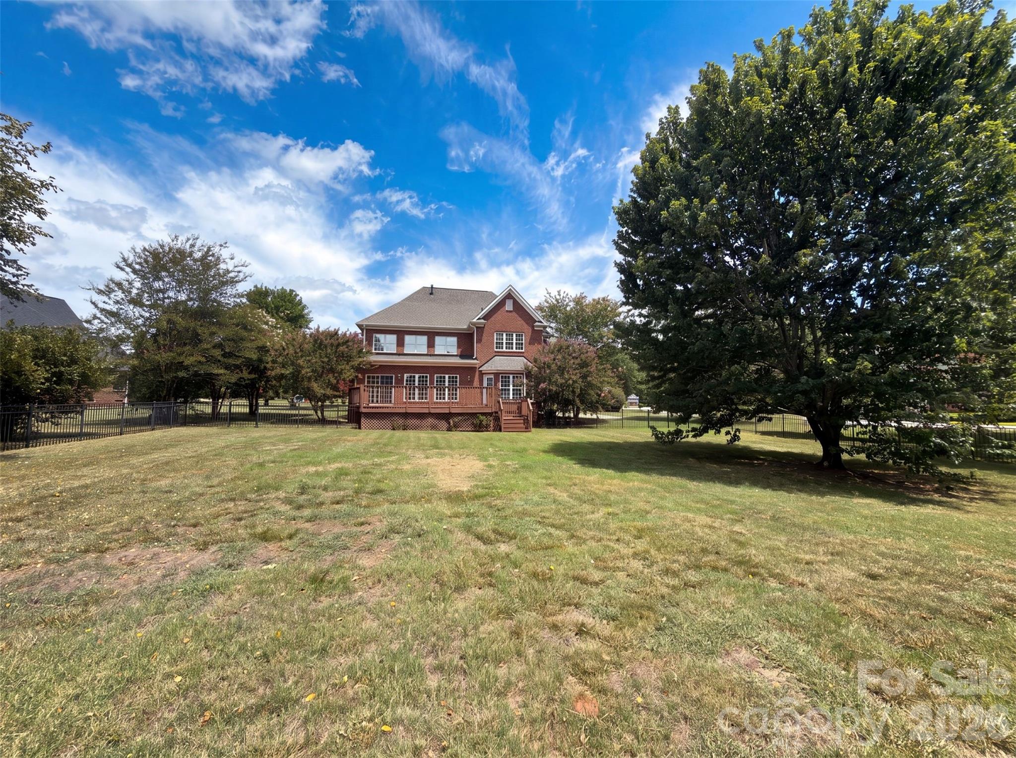 9721 Arlington Oaks Drive — Charlotte