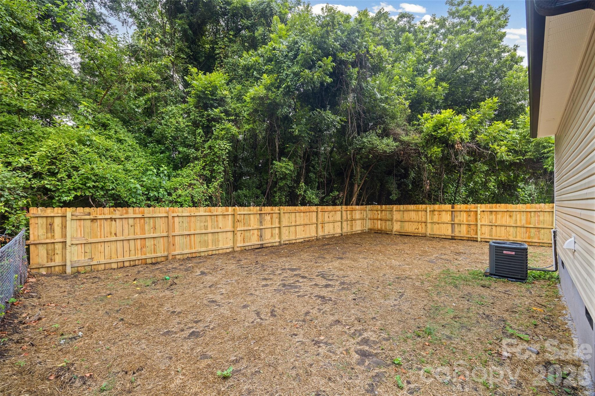 712 Henry Avenue — Gastonia