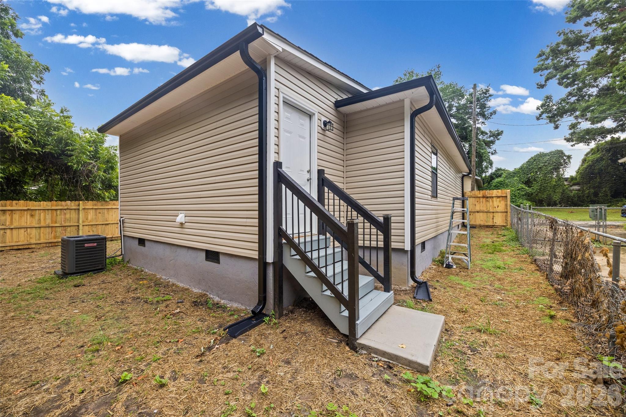 712 Henry Avenue — Gastonia