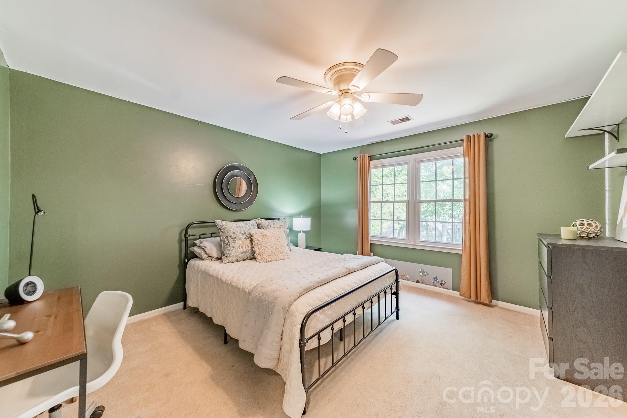 5815 Chapel Creek Court — Charlotte