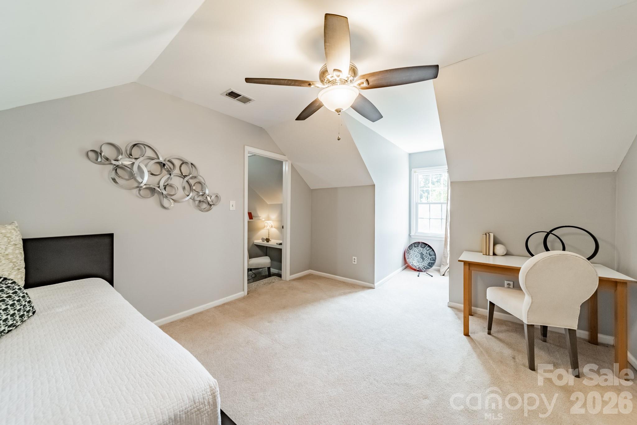 5815 Chapel Creek Court — Charlotte