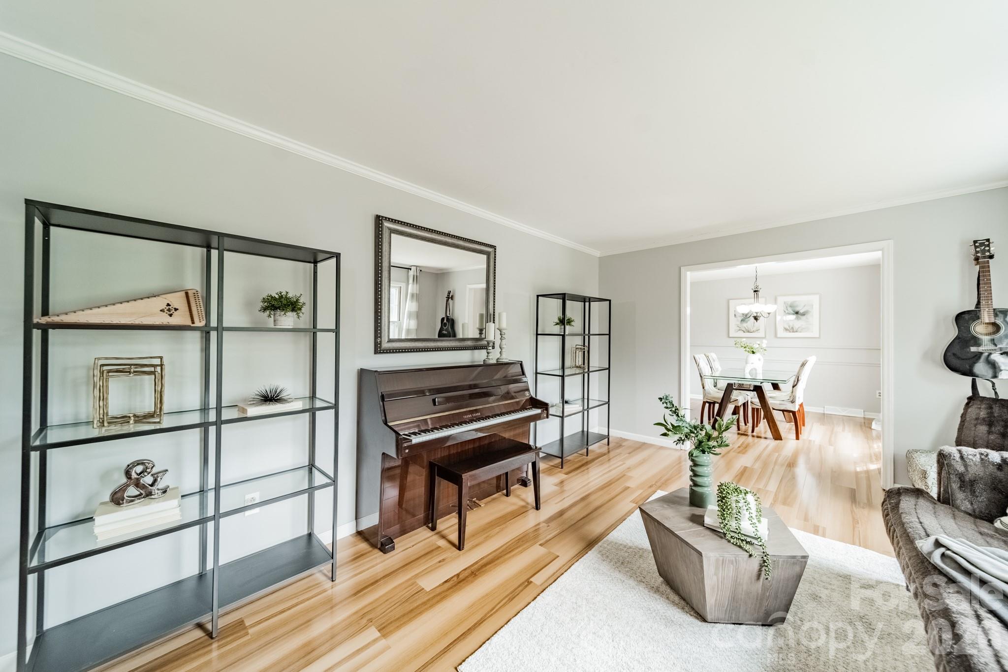 5815 Chapel Creek Court — Charlotte