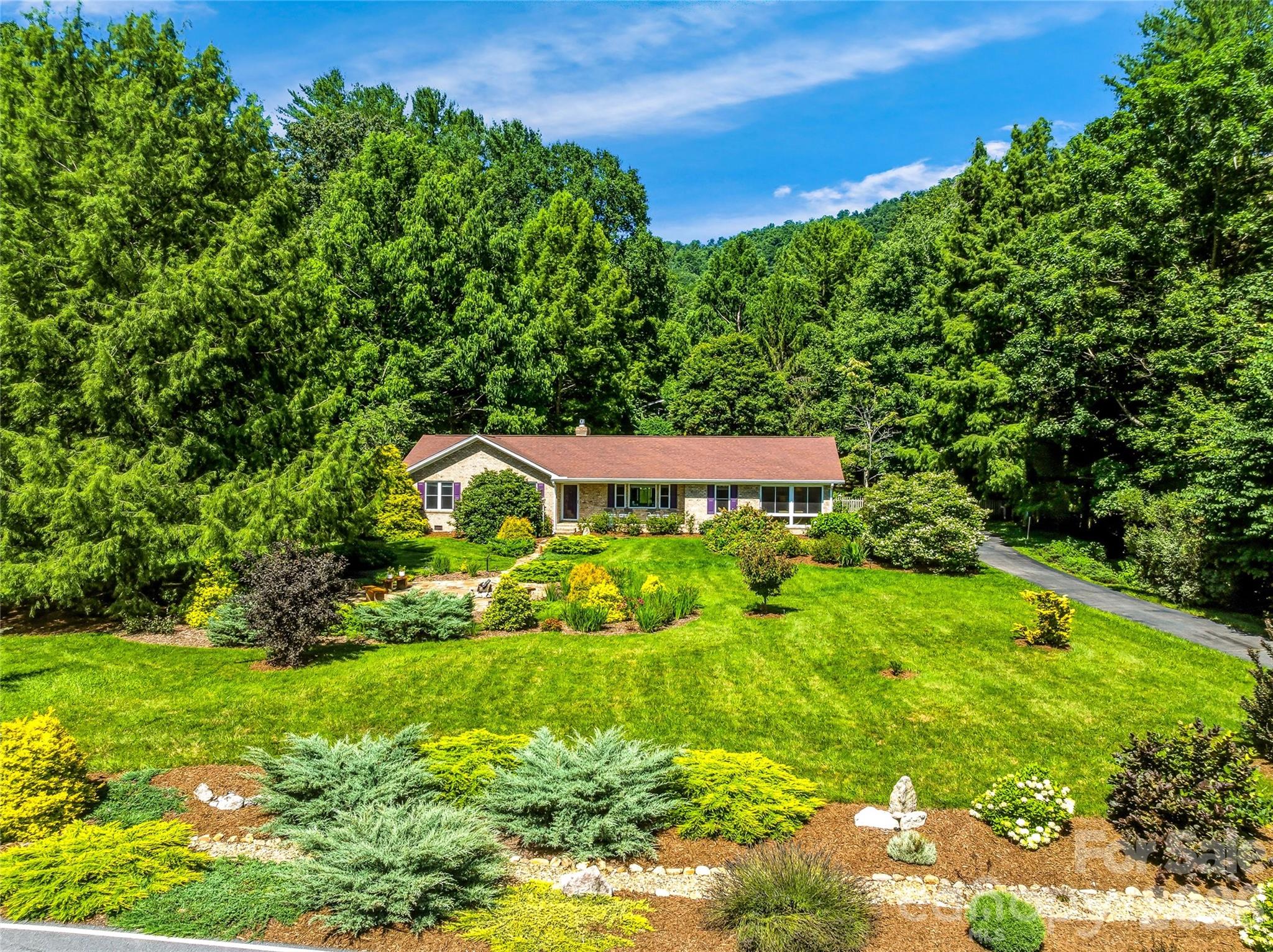 13 Ashley Road — Asheville