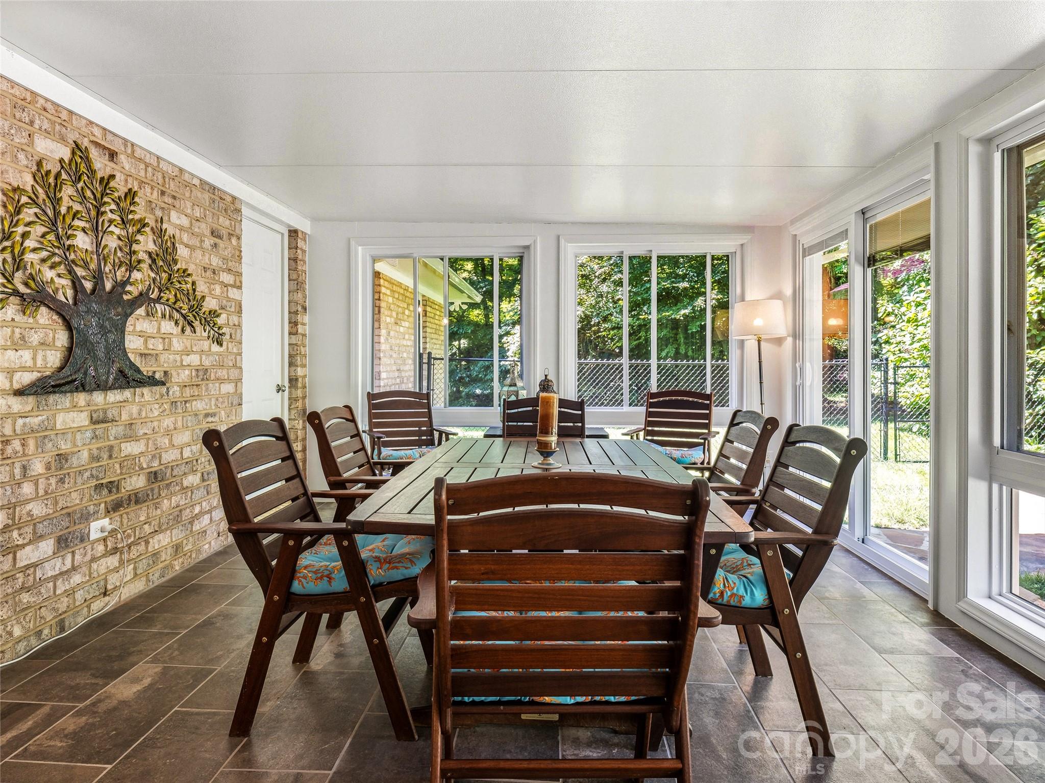 13 Ashley Road — Asheville
