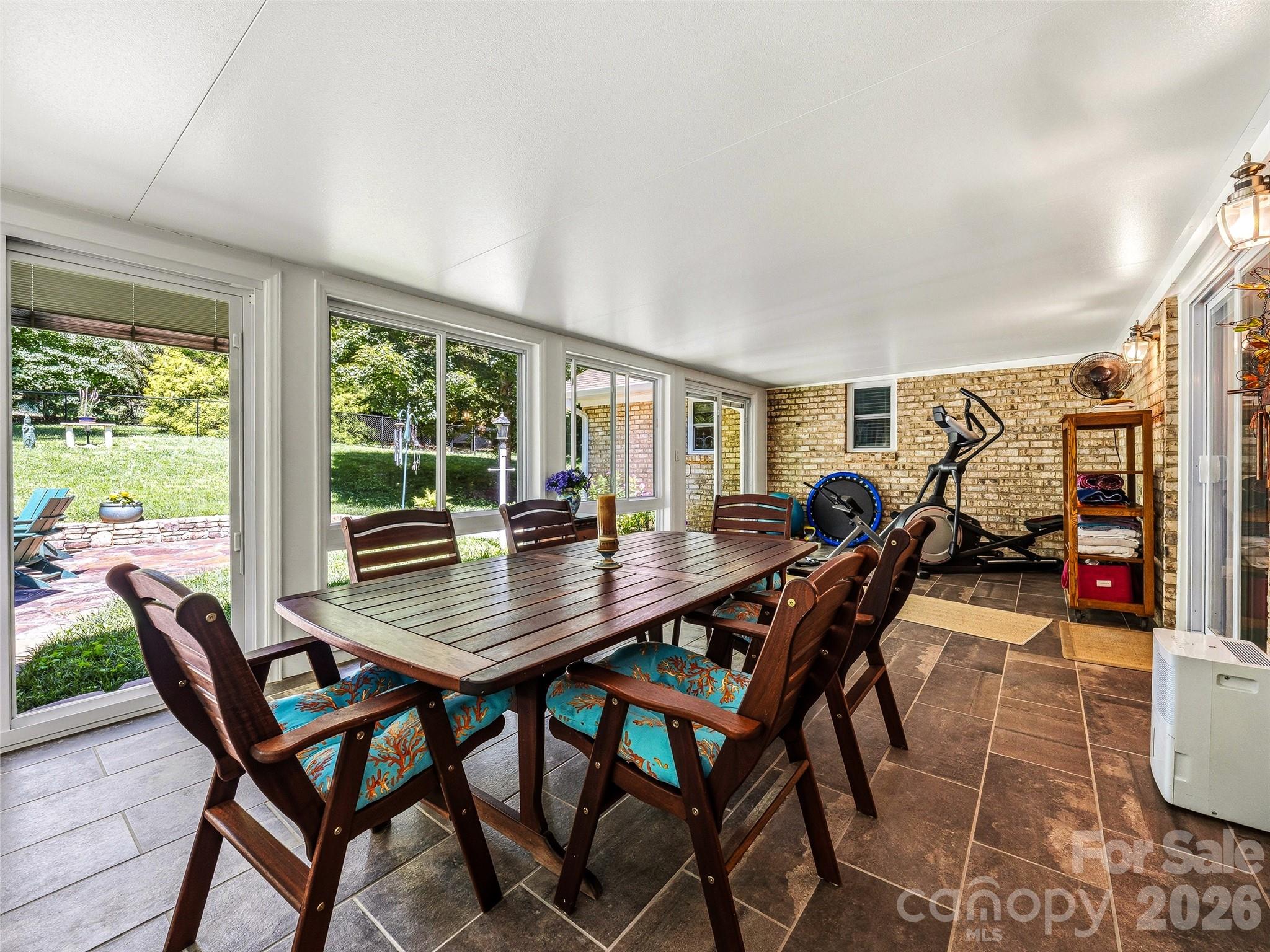 13 Ashley Road — Asheville
