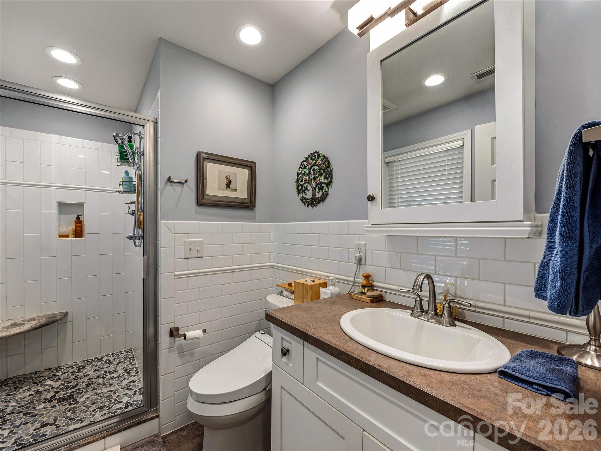 13 Ashley Road — Asheville